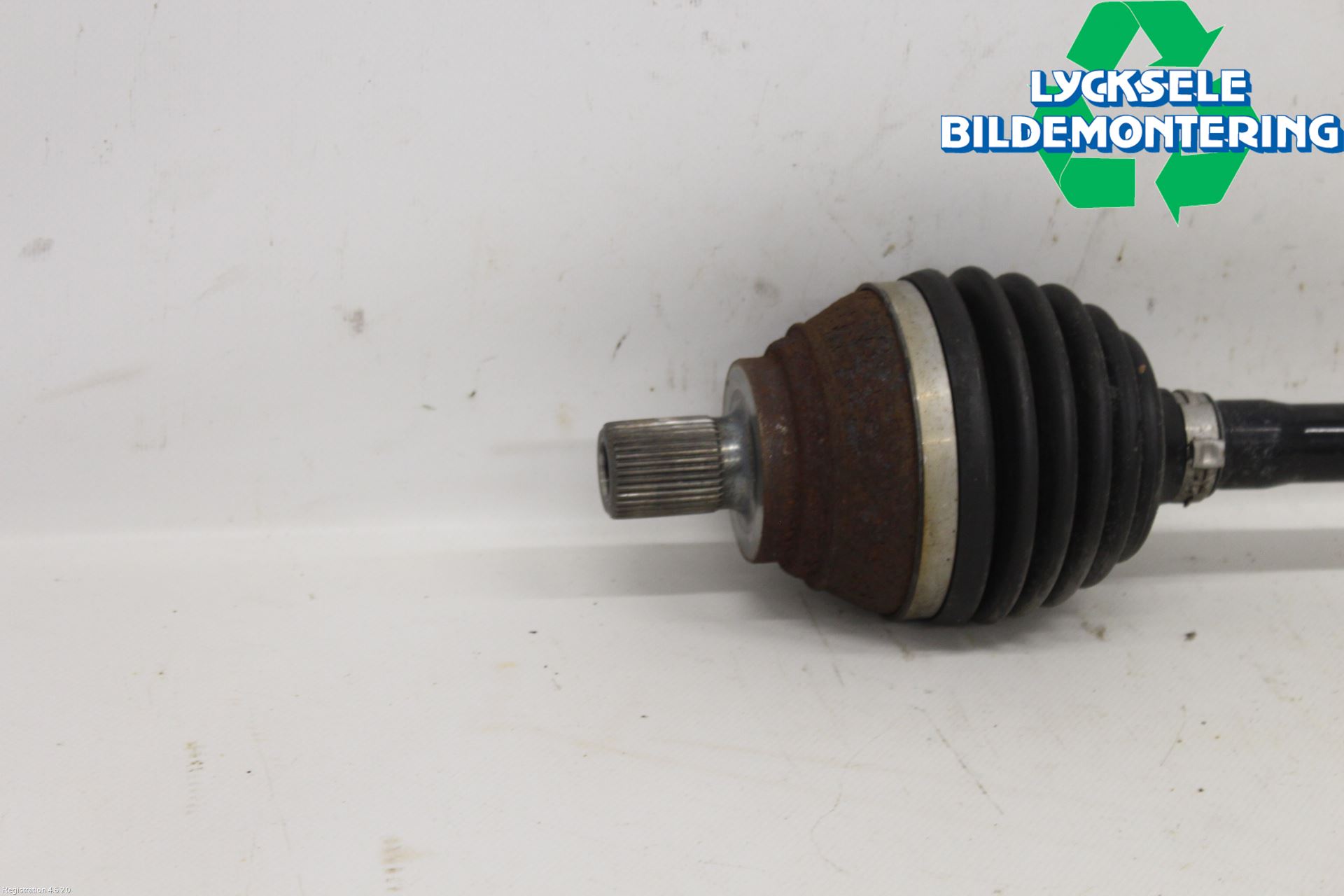 Volkswagen VW GOLF / E-GOLF VIII 20- Drivaxel Fram Höger