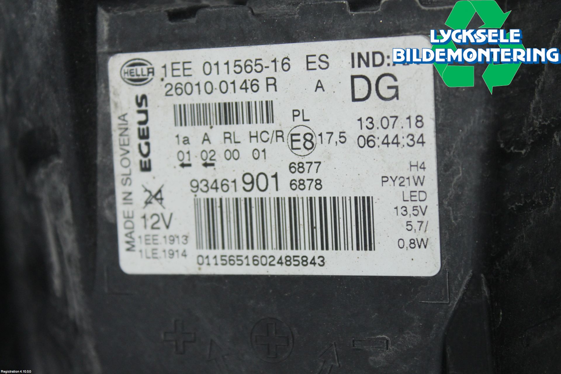 Opel VIVARO 15-19 Strålkastare Höger