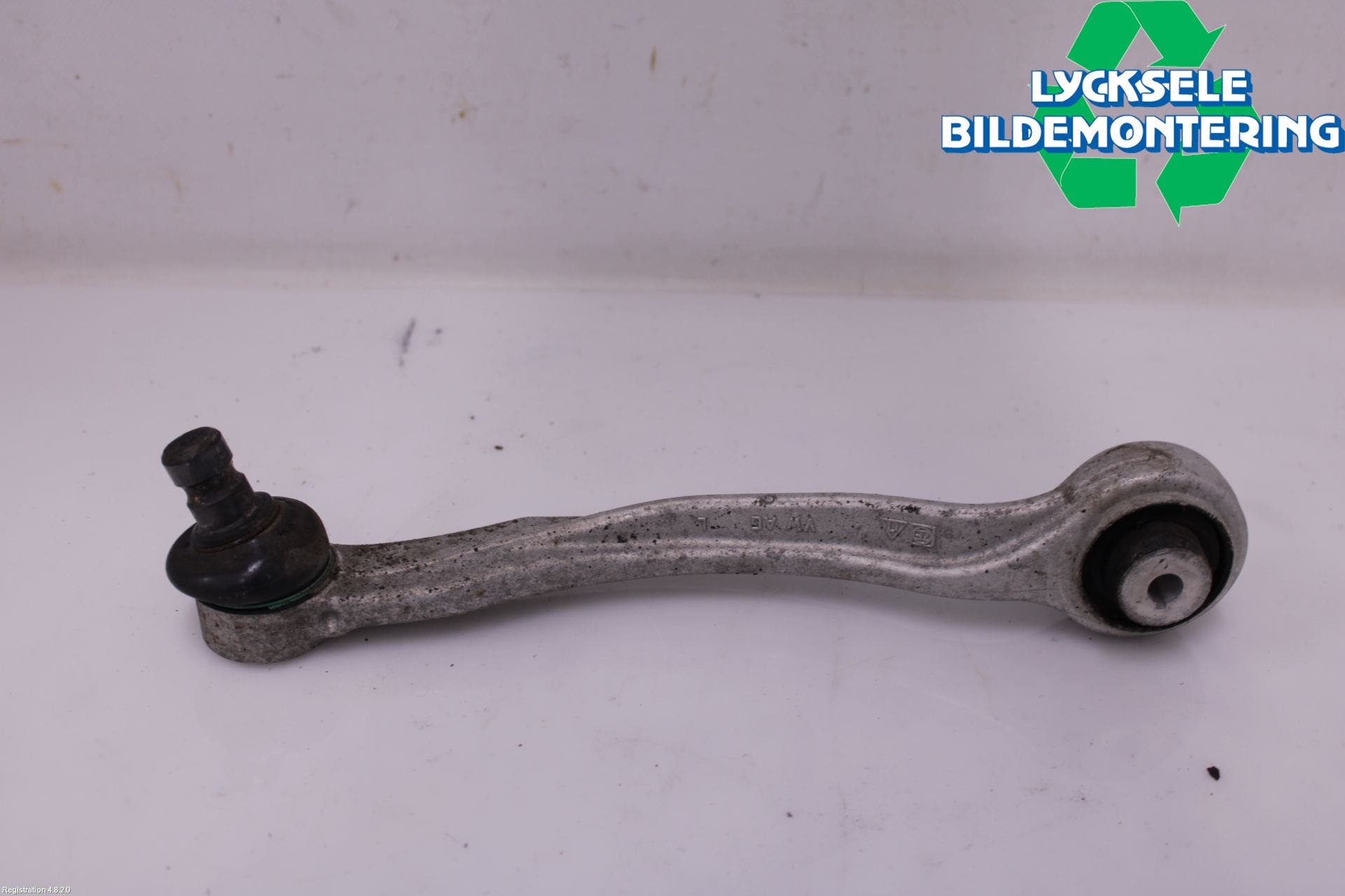 Audi A6 F2/C8 19- Bärarm Fram Övre Vä