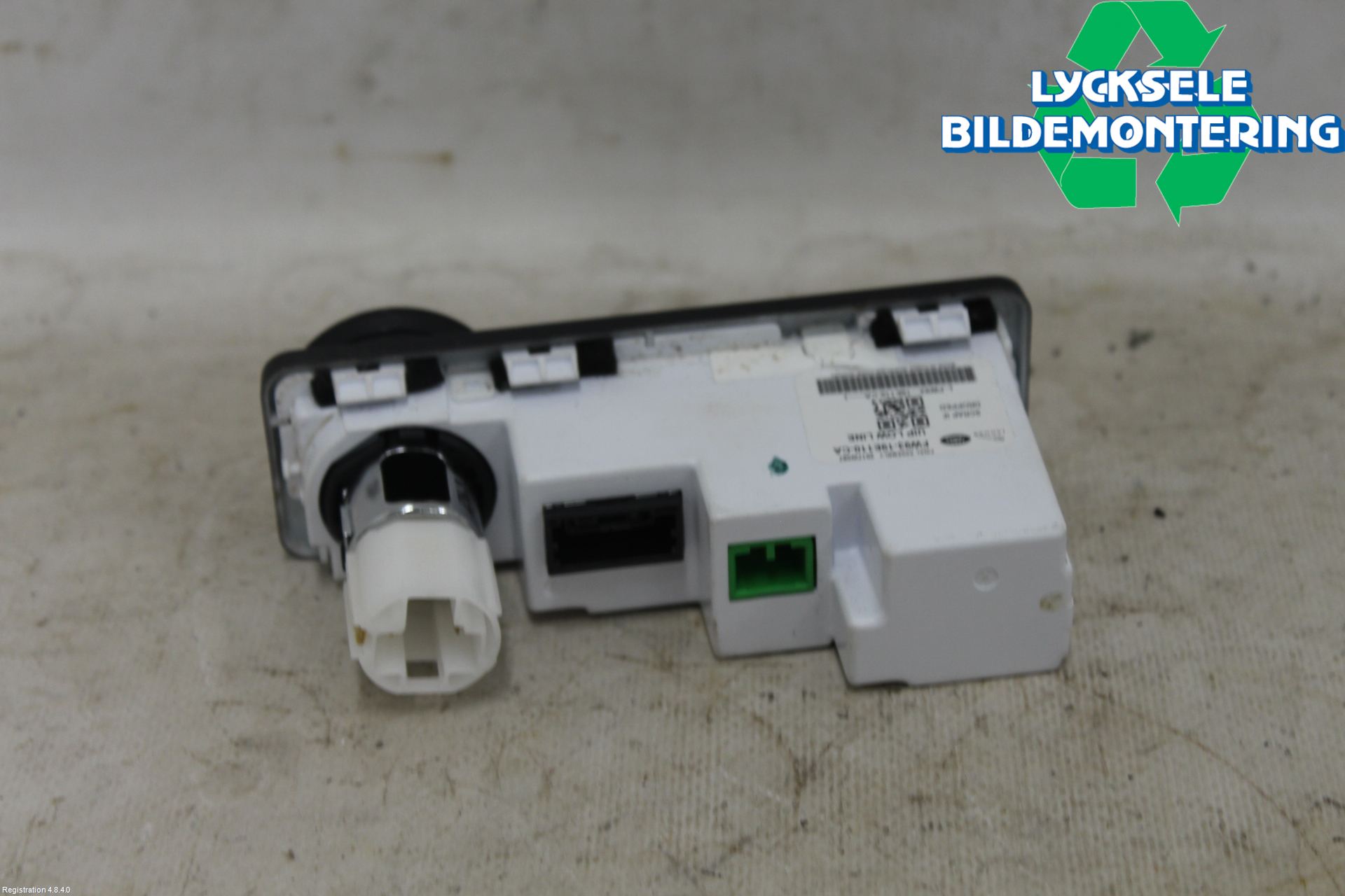 Landrover LAND ROVER DISCOVERY 5 16->> Usb Connection