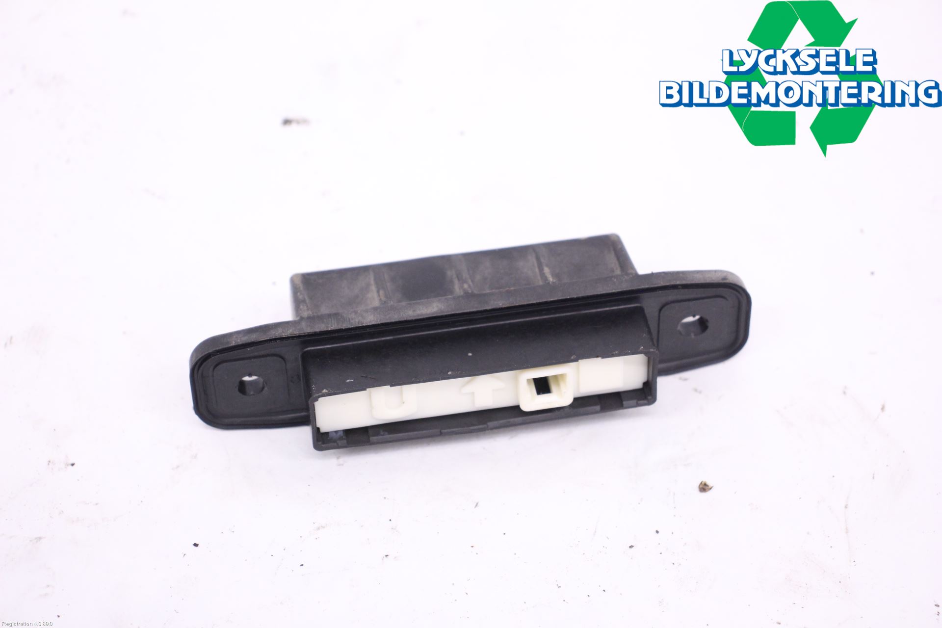 Toyota AVENSIS 16-18 Bakluckehandtag