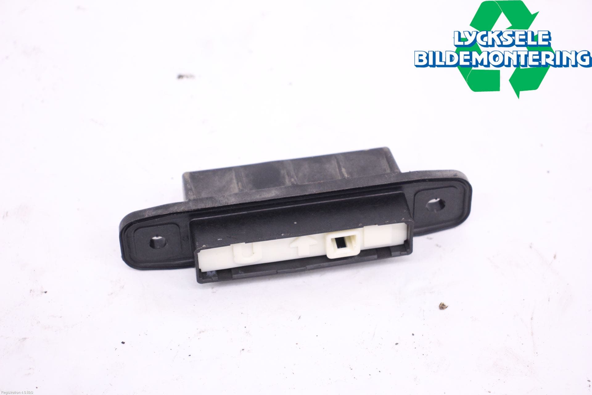 Toyota AVENSIS 16-18 Bakluckehandtag