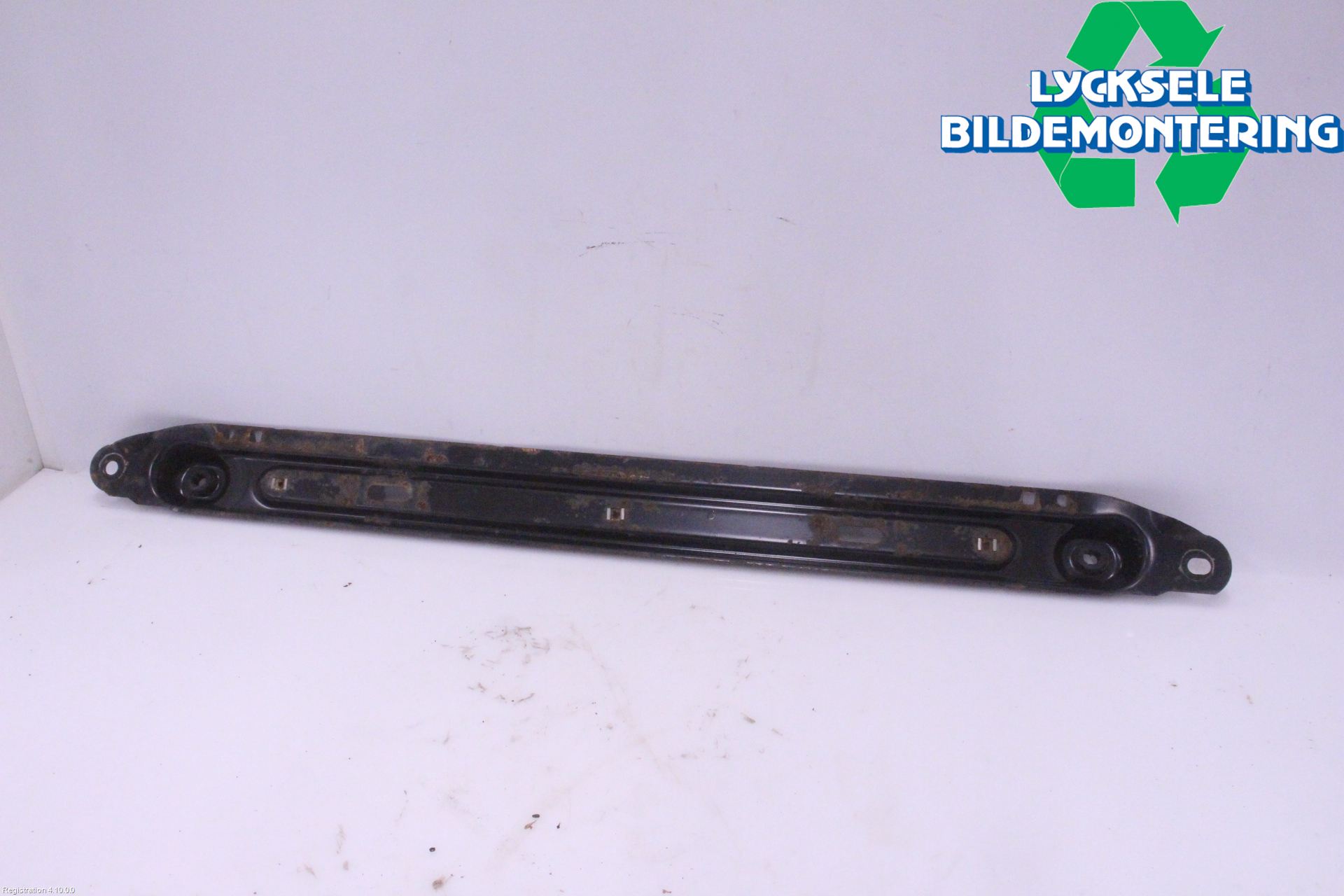 Peugeot PARTNER 16-18 Kylarfäste-Ram-Balk