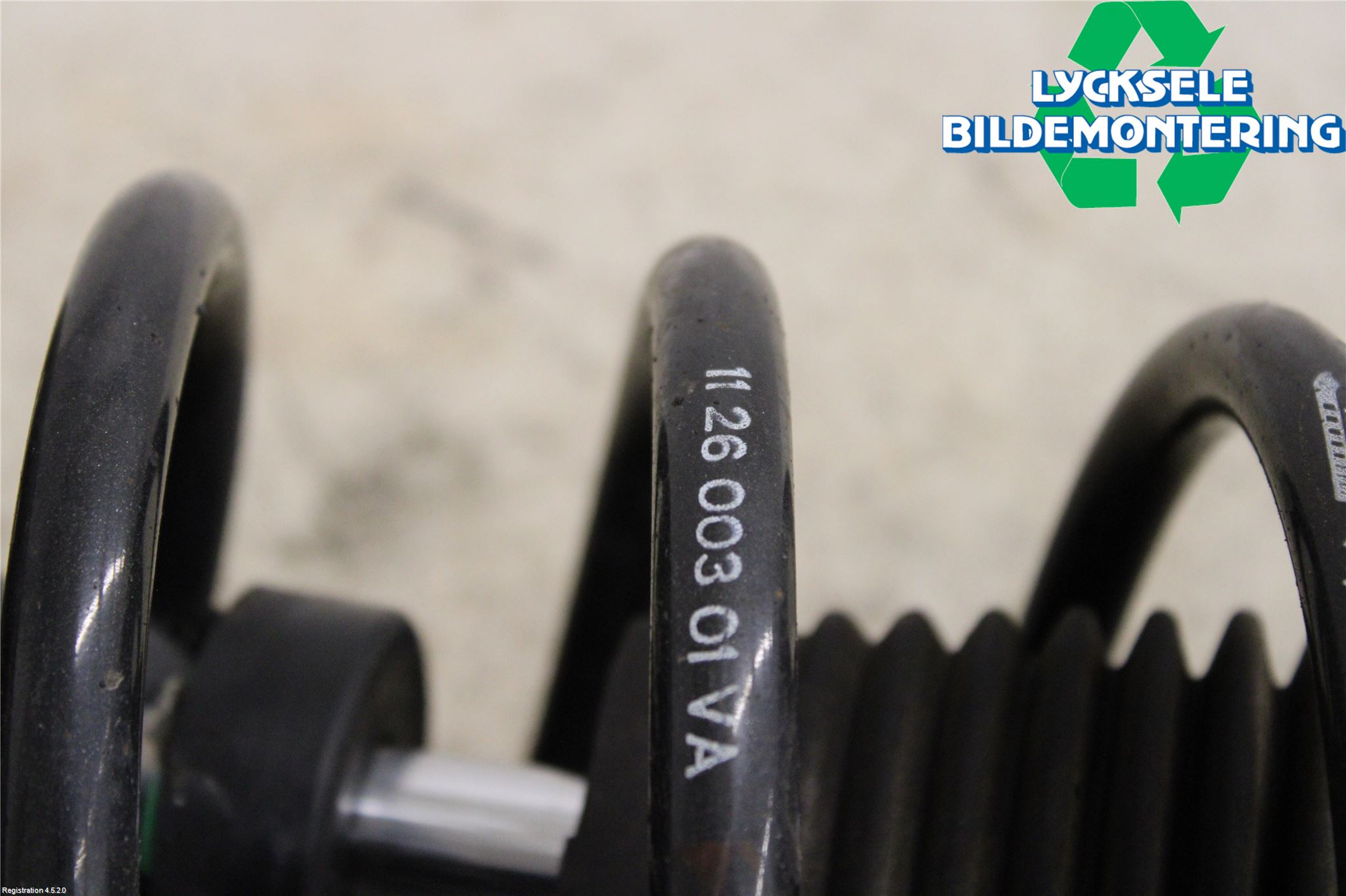 Dacia DUSTER 10-17 Fjäderben Fram Höger