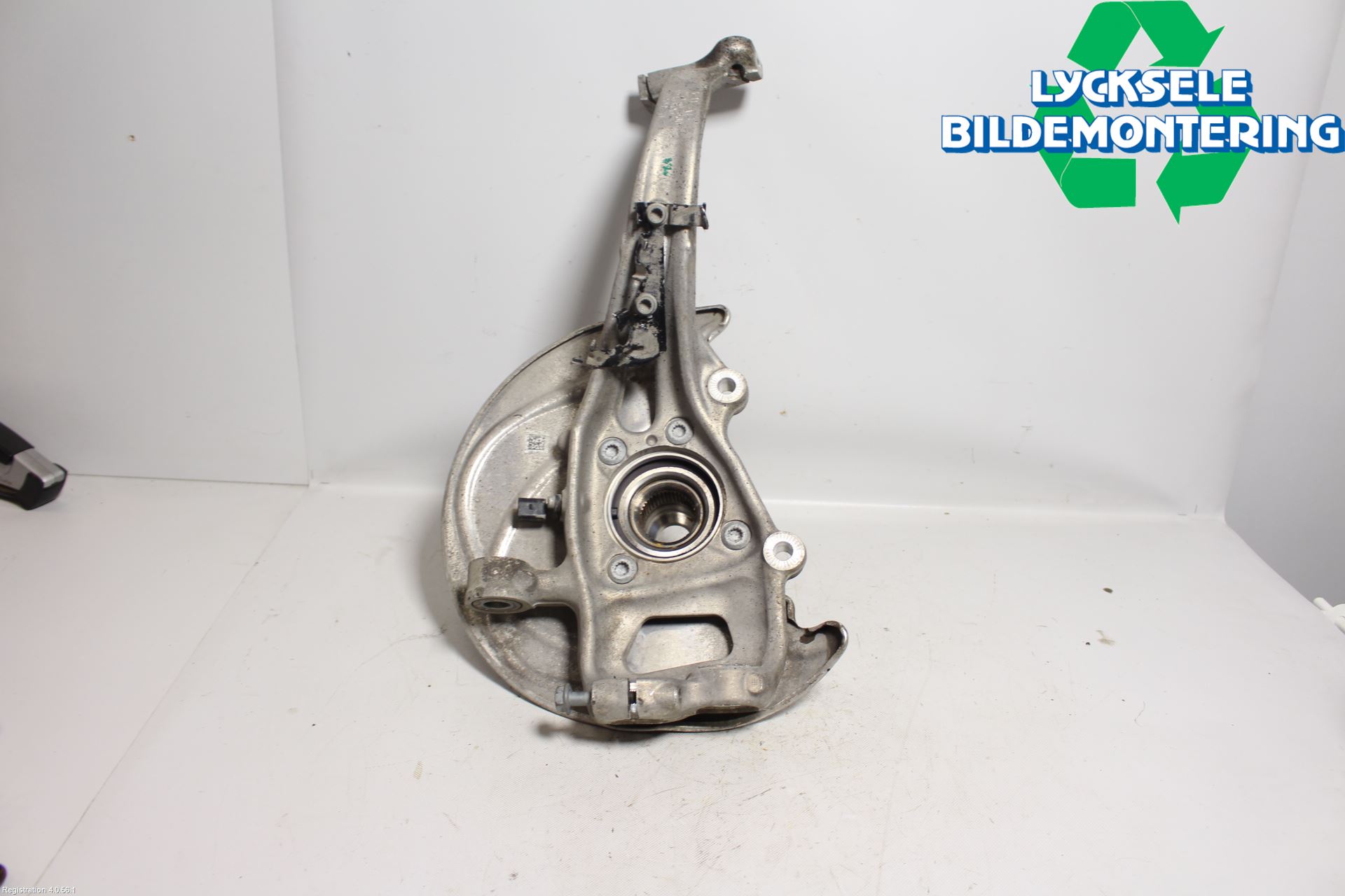 Audi A4/S4 B9 16-19 Styrspindel Lagerhus Hö