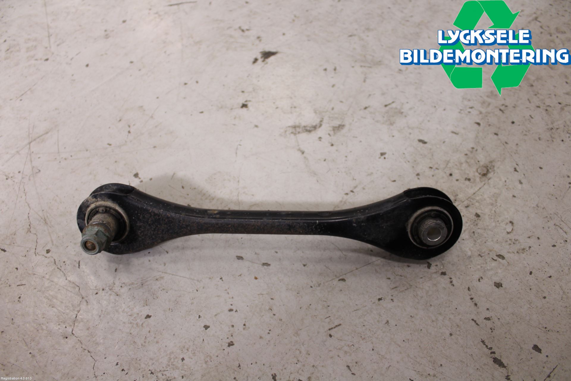 Volkswagen VW TIGUAN 16-24 Bärarm Bak Vänster