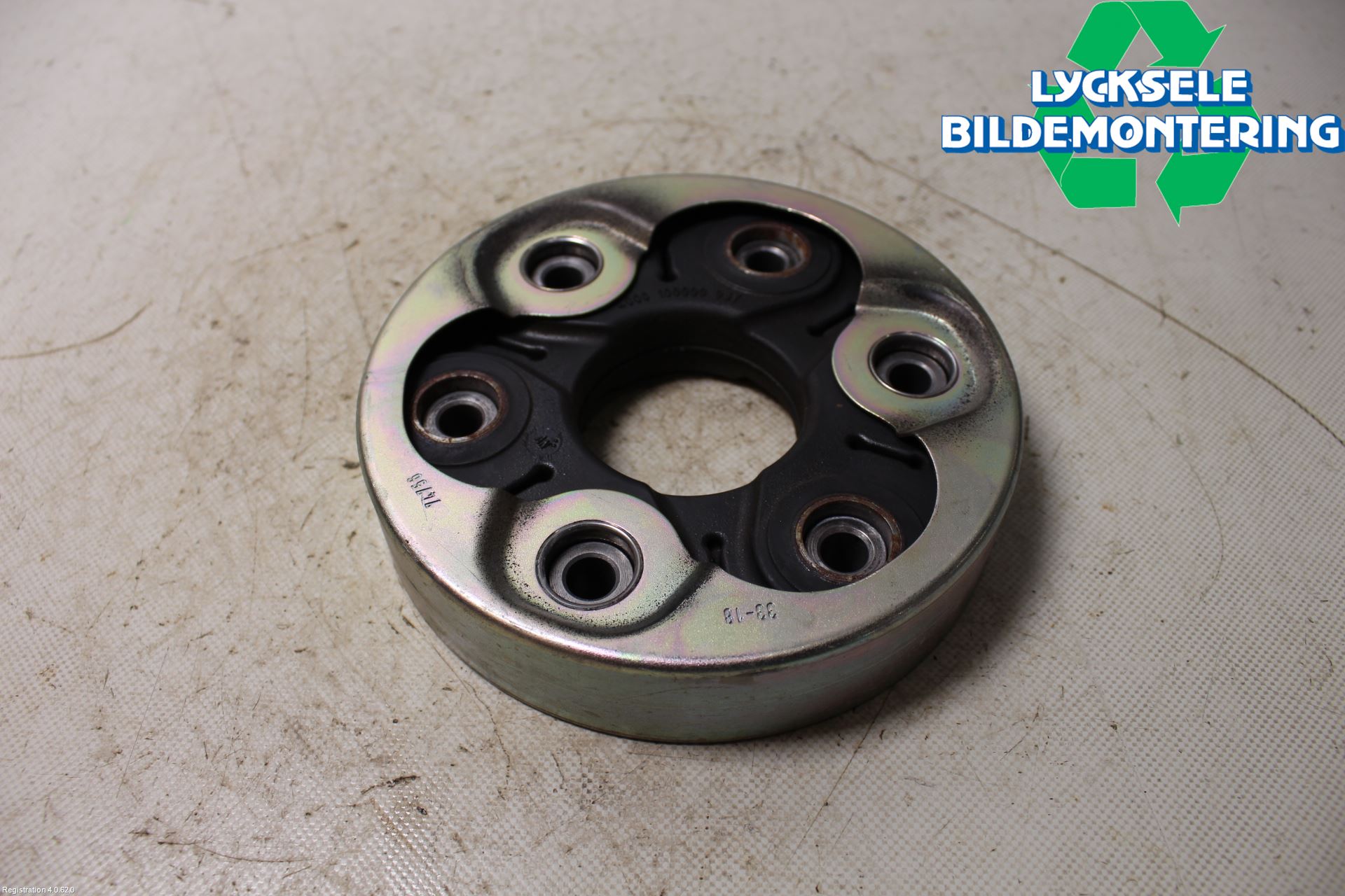 Volkswagen VW GOLF / E-GOLF VII 13-20 Mellanaxel Gummiknut