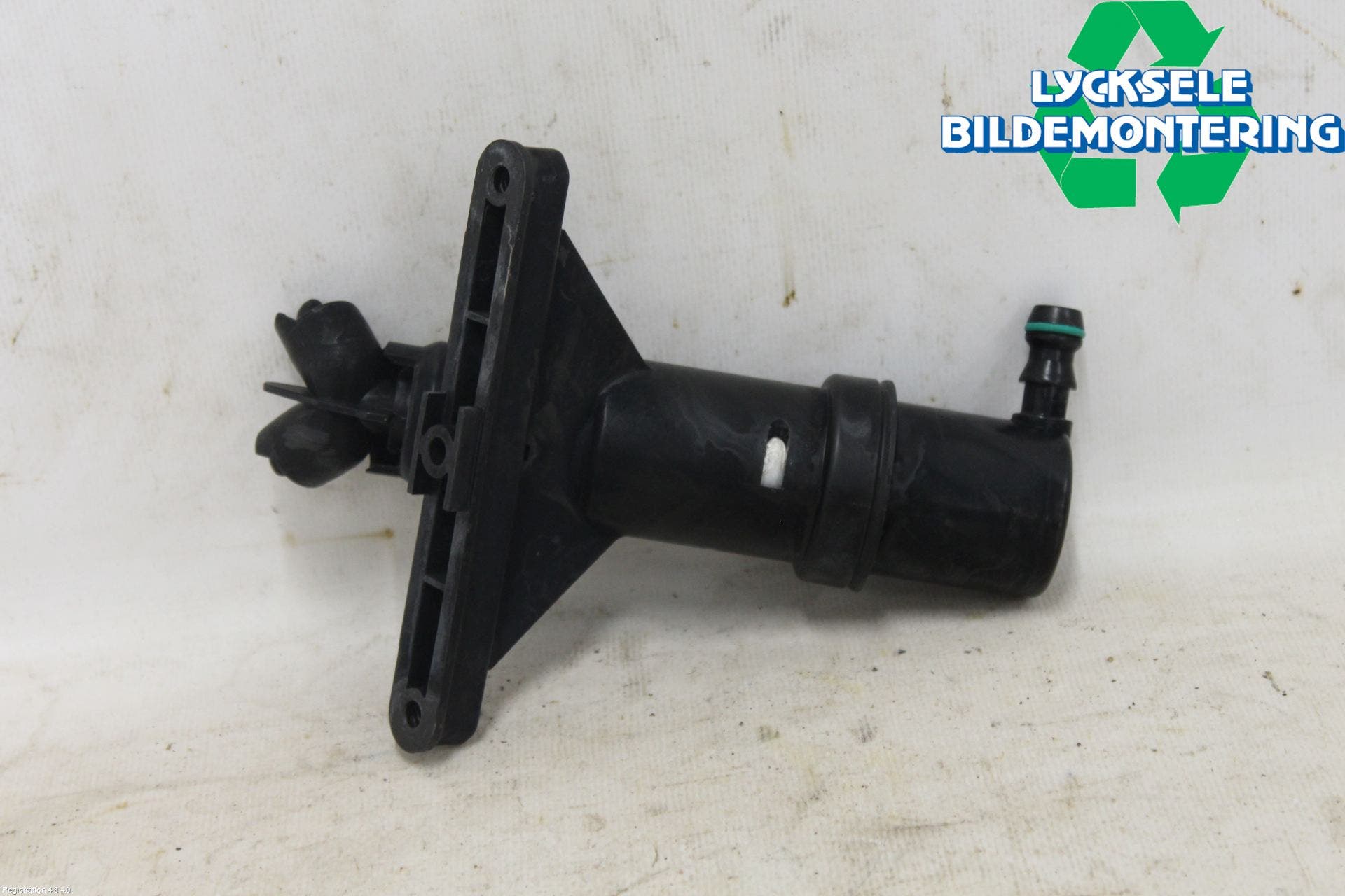 BMW 5 E60/61 Sed/Tou 02-10 Spolarmunstycke Strålkastare