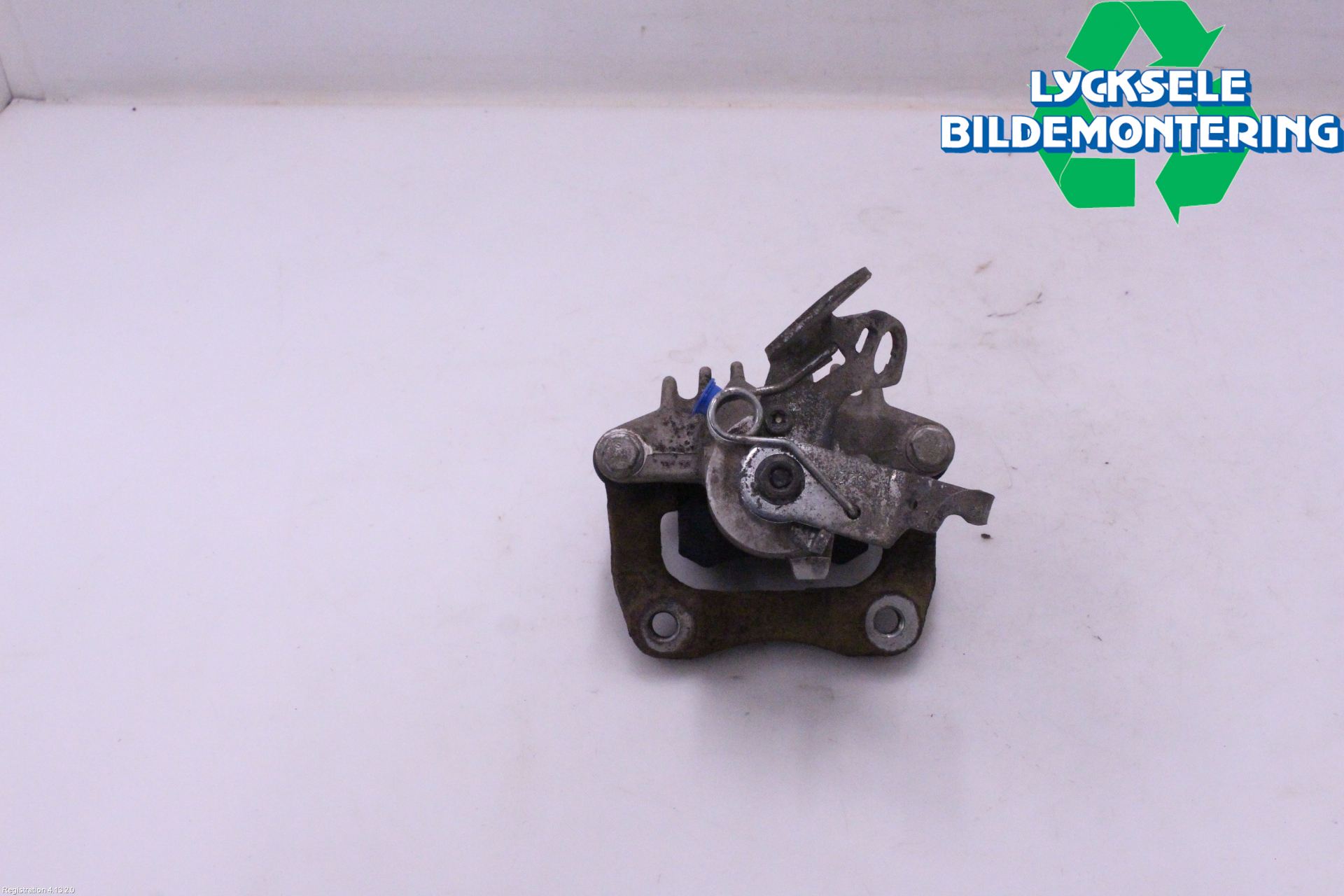 Volkswagen VW GOLF V 04-09 Bromsok Bak Höger