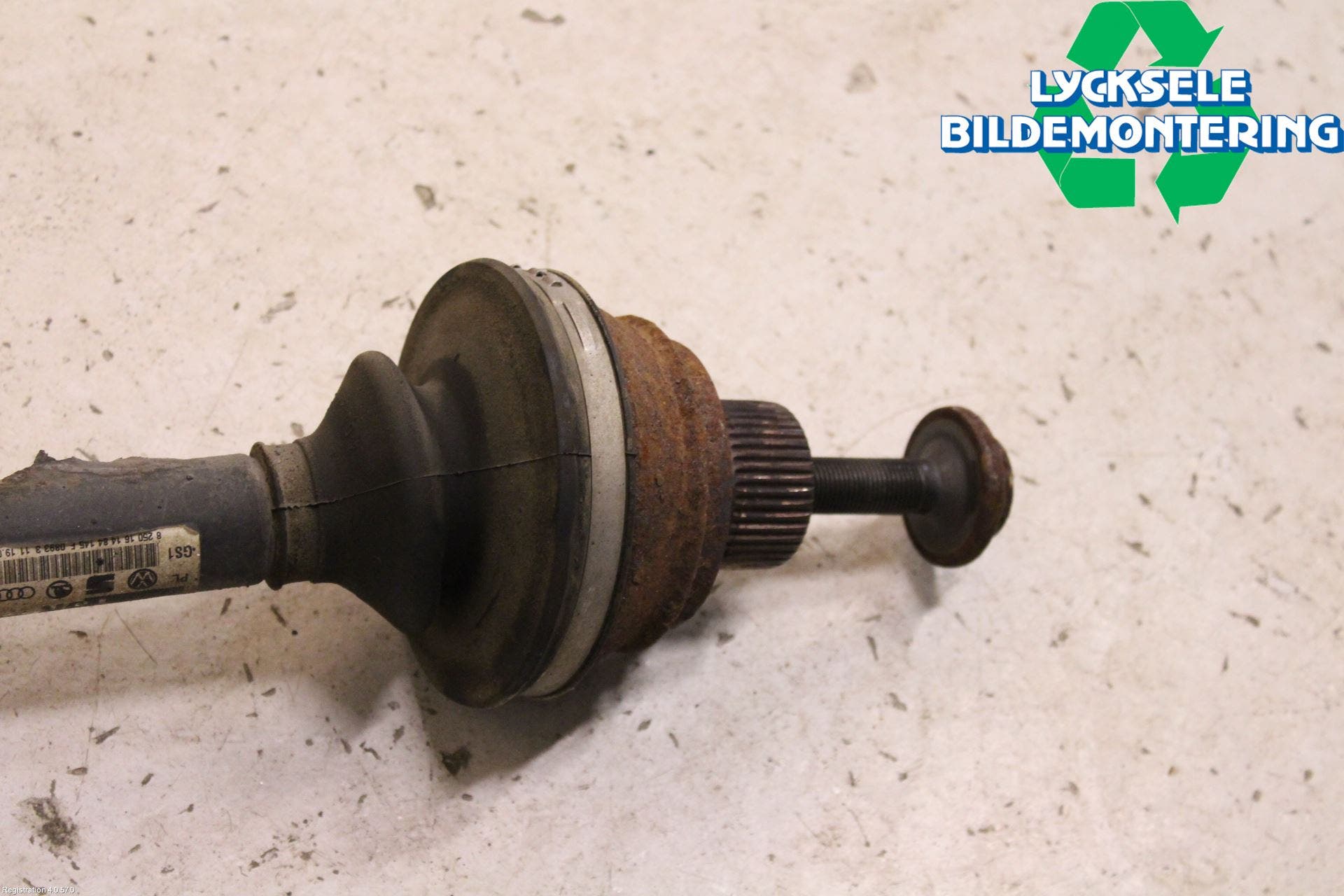 Audi A5 07-16 Drivaxel Bak Vänster