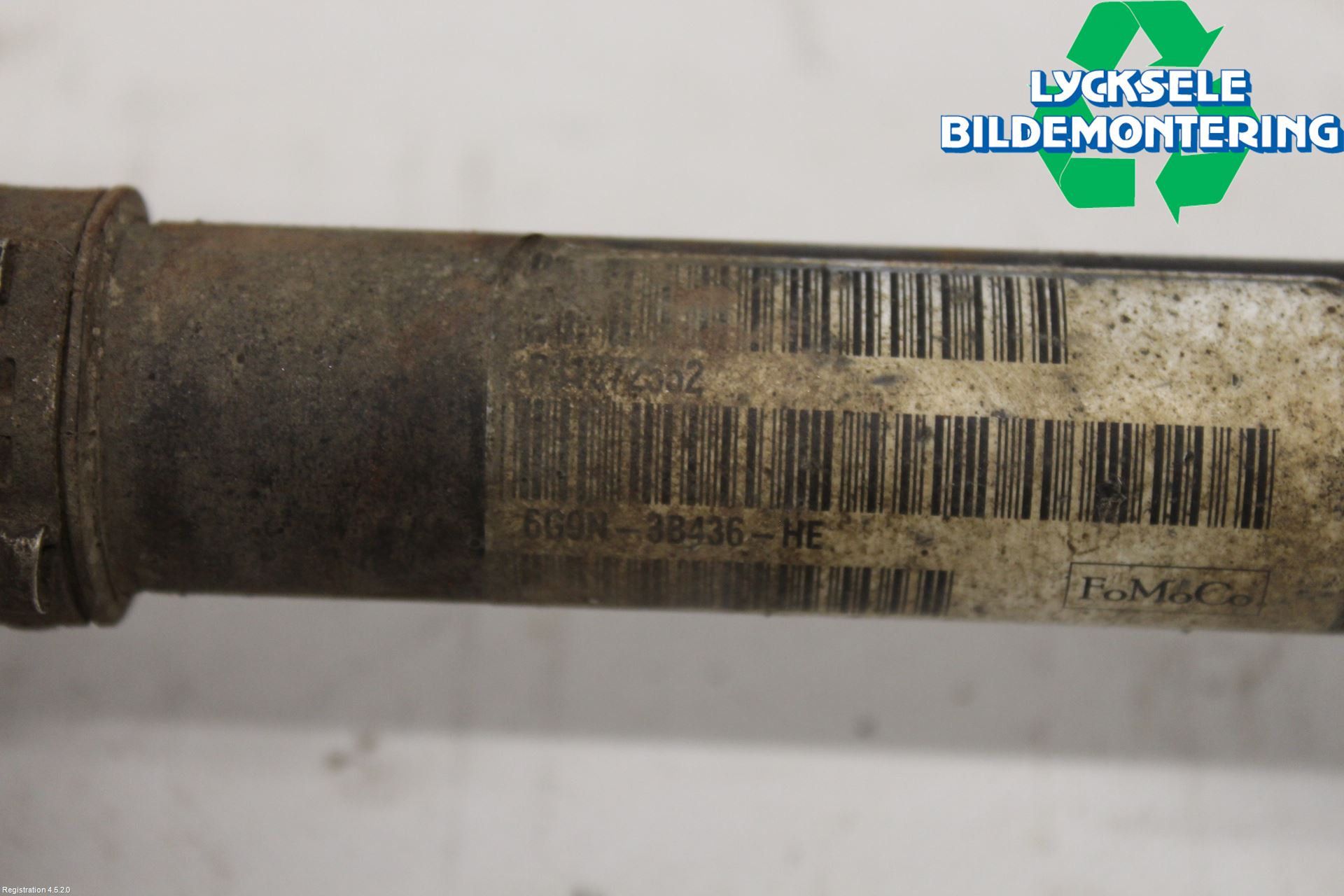 Volvo V60 11-13 Drivaxel Fram Höger