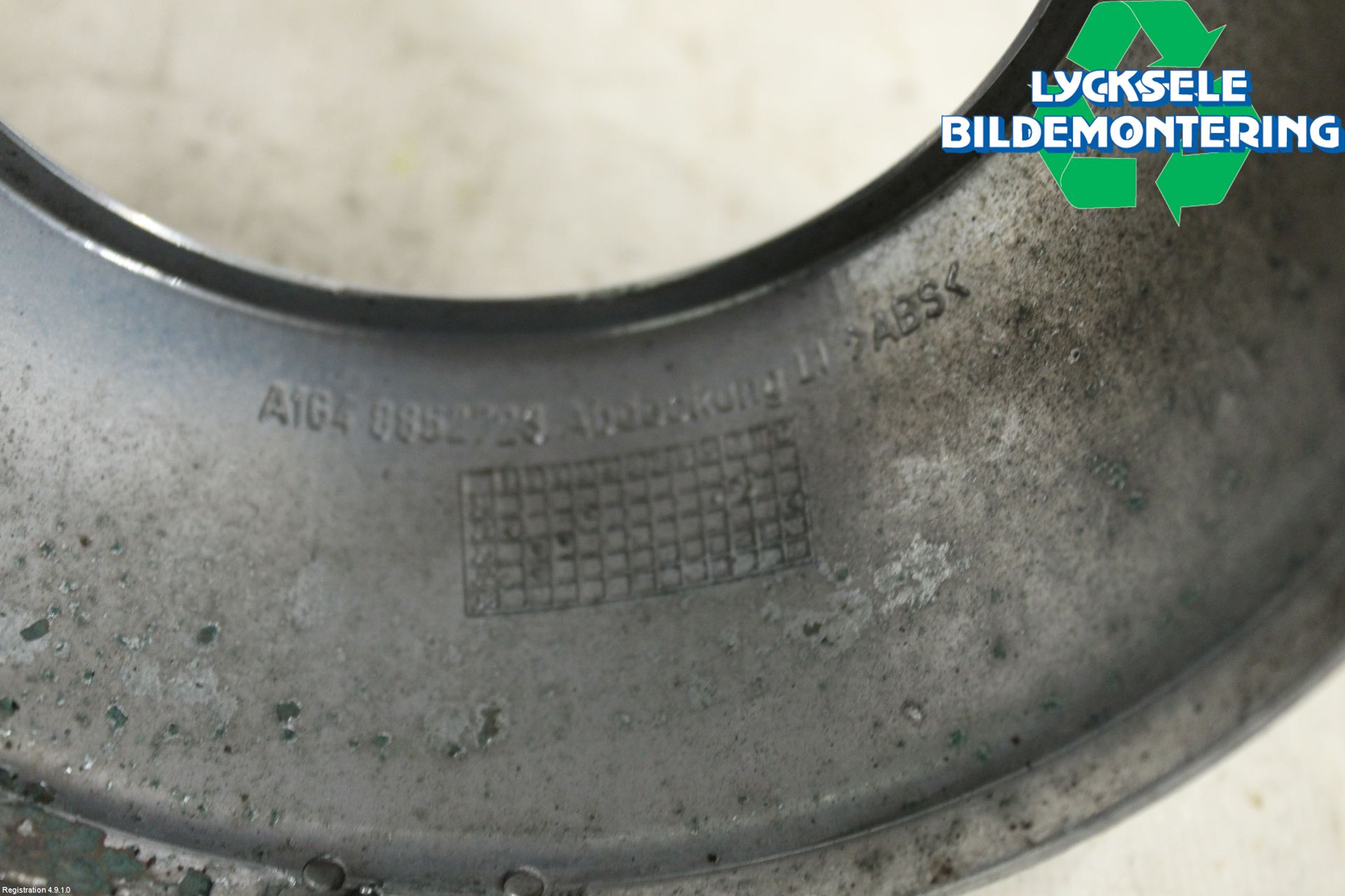 Mercedes-Benz MB ML (W164) 05-11 Dimljussarg Fram