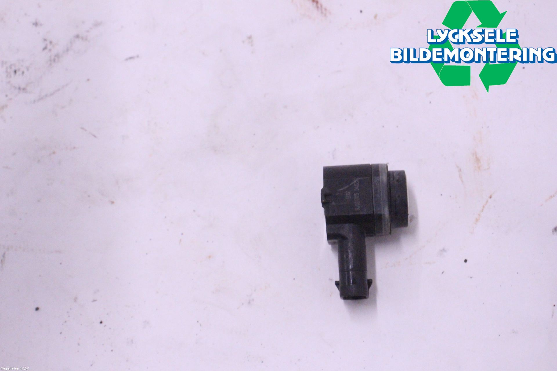 Skoda SUPERB 09-15 Parkeringshjälp Frontsensor