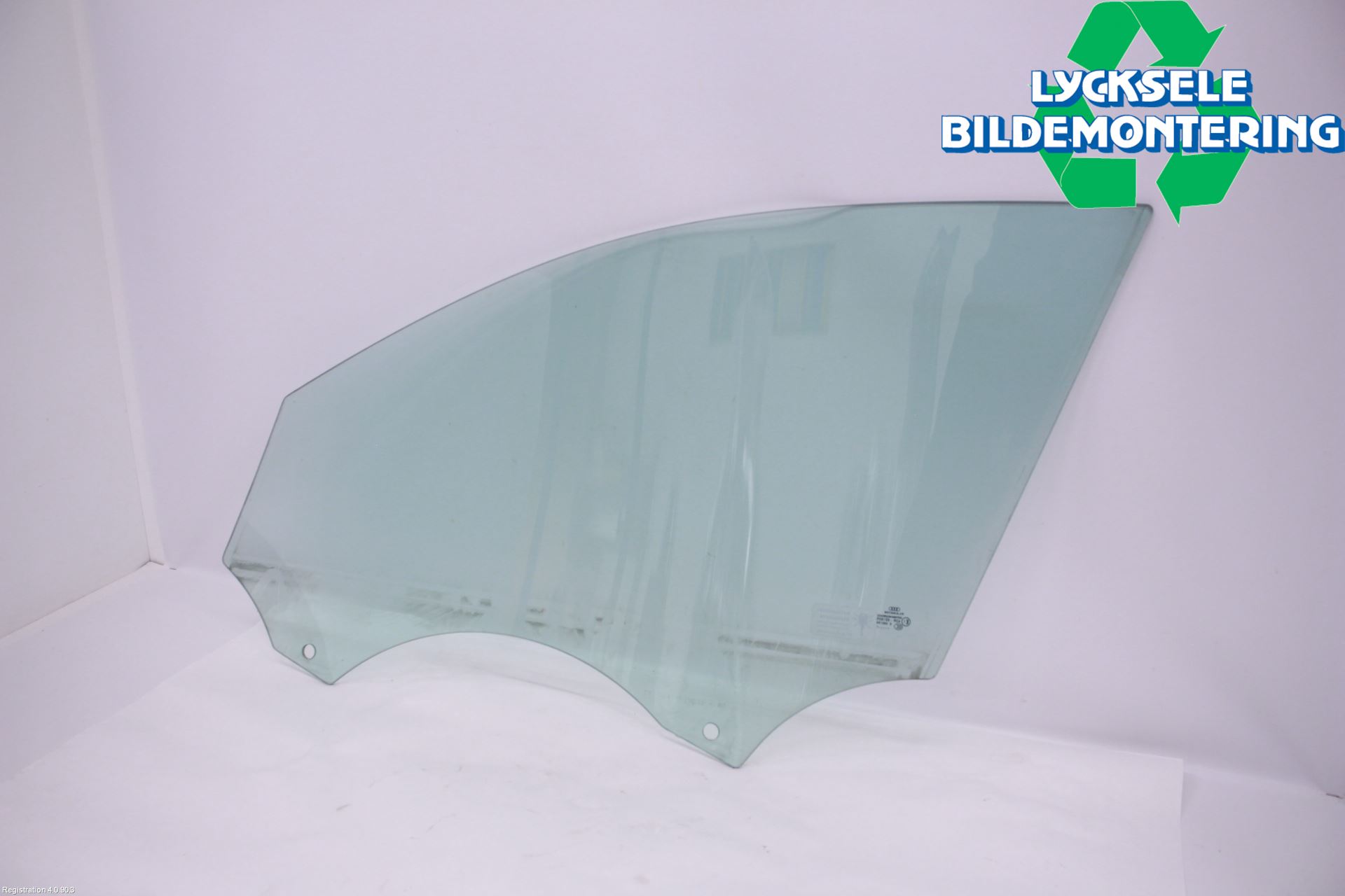 Audi A4/S4 08-11 Dörruta Fram Höger