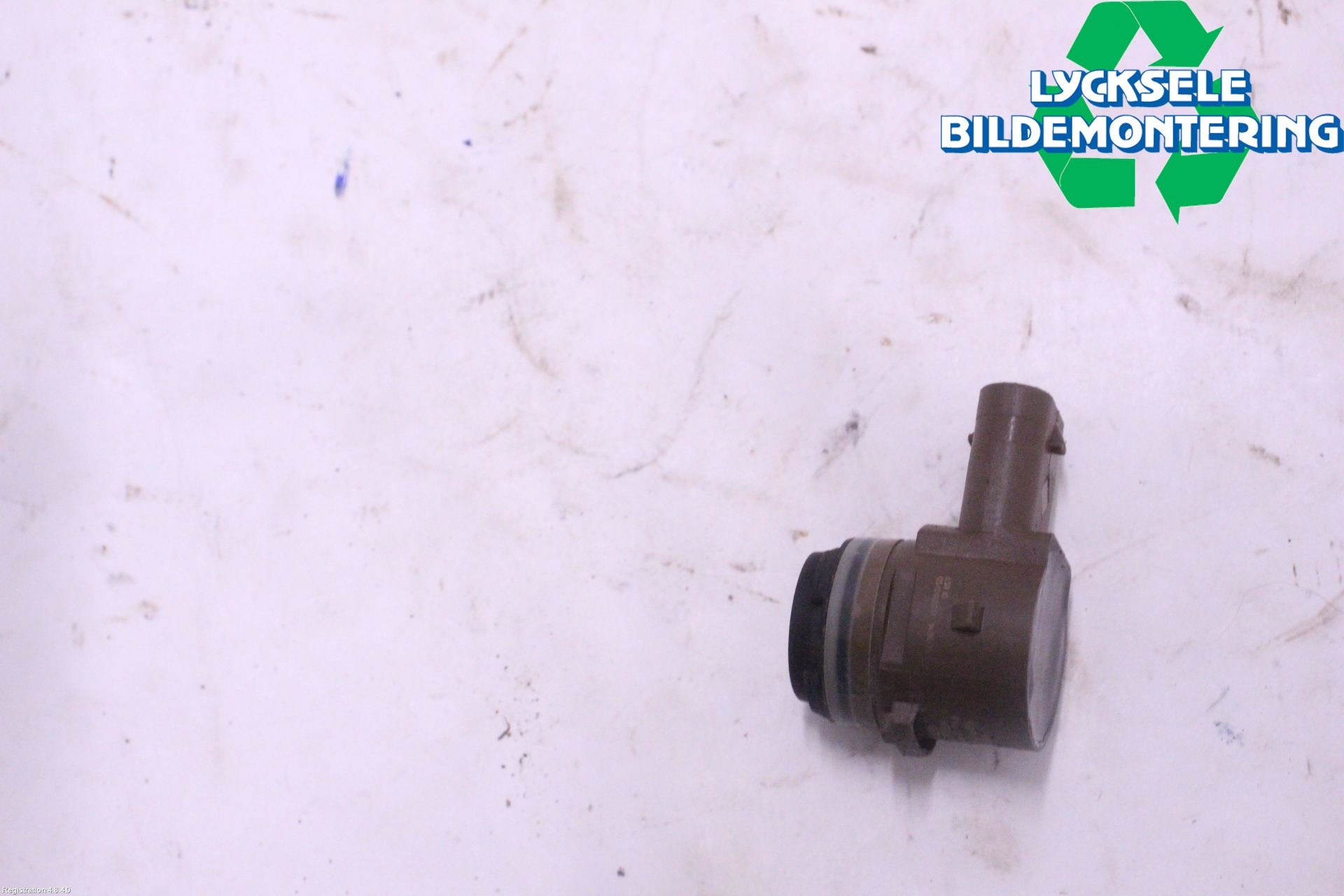 Volkswagen VW PASSAT 15-19 Parkeringshjälp Frontsensor