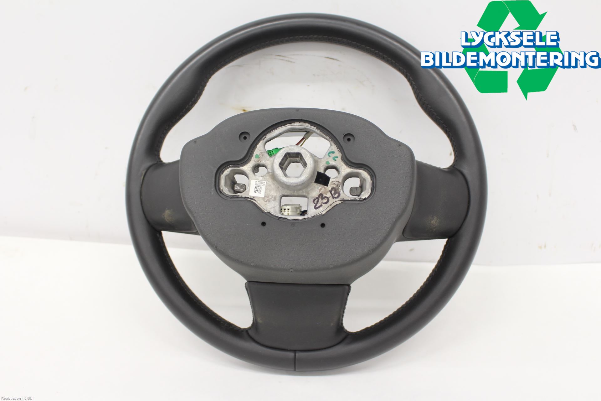 Volvo V90 CROSS COUNTRY 17->> Ratt