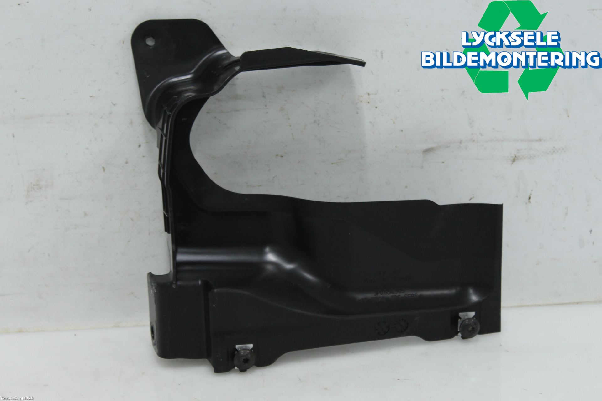 Volkswagen VW PASSAT 24- Skärm Inner