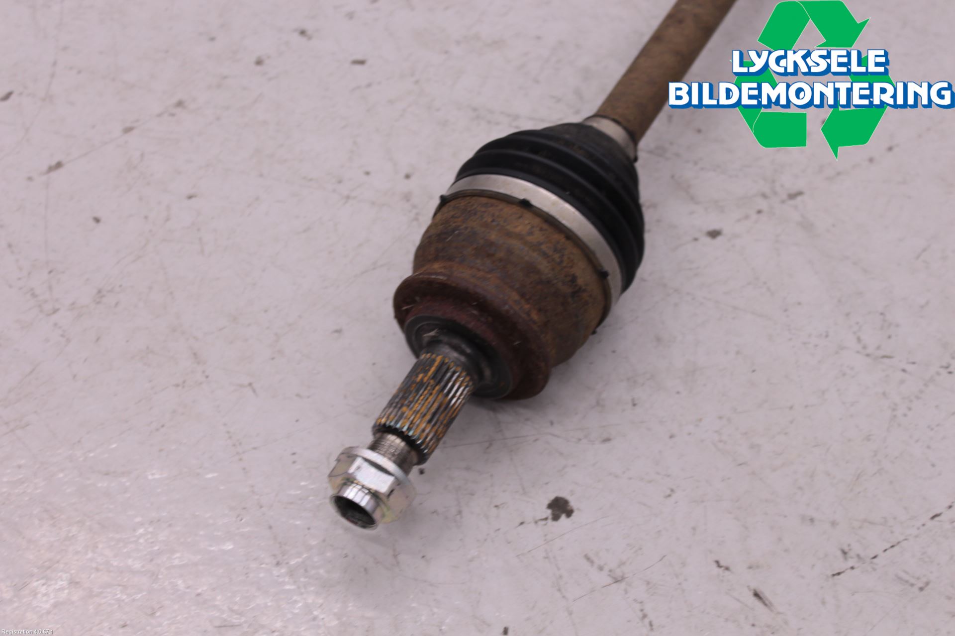 Suzuki GRAND VITARA II 06-14 Drivaxel Bak Vänster