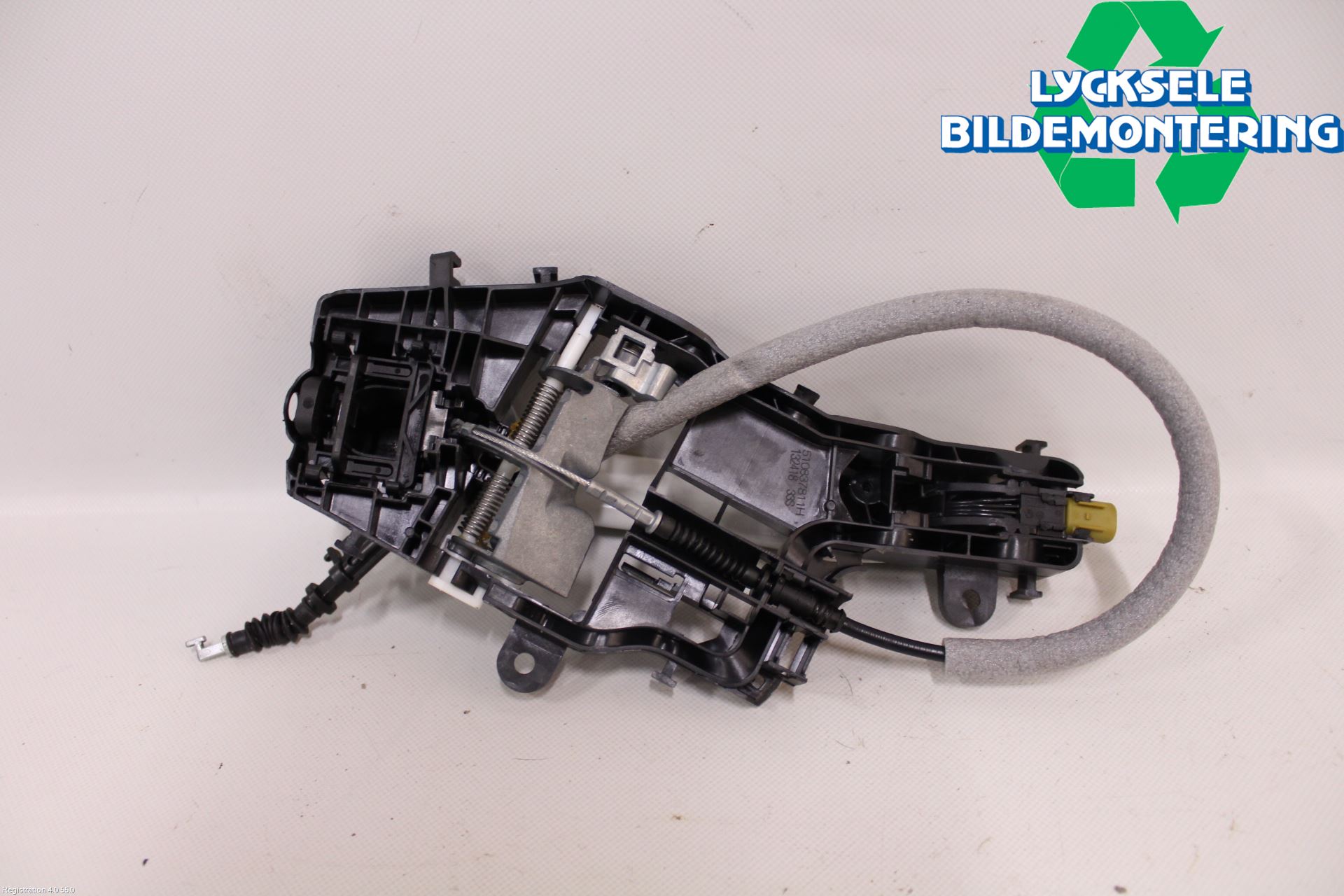 Volkswagen VW PASSAT 15-19 Dörrhandtag Yttre Vä