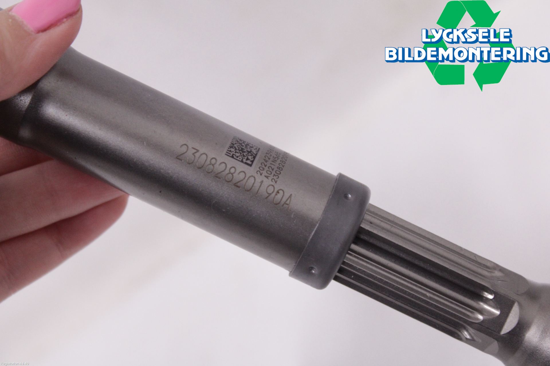 Skoda KAMIQ 20- Rattaxelknut