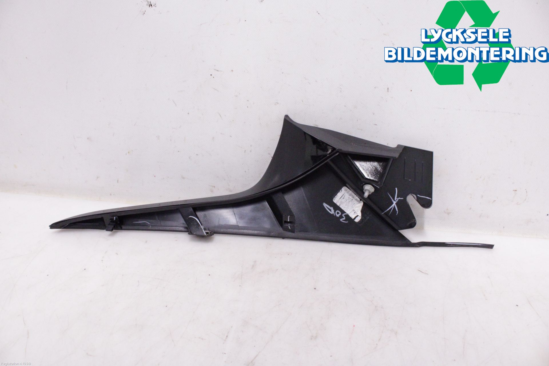 Ford MUSTANG Mach-E 21- Spoiler Baklucka