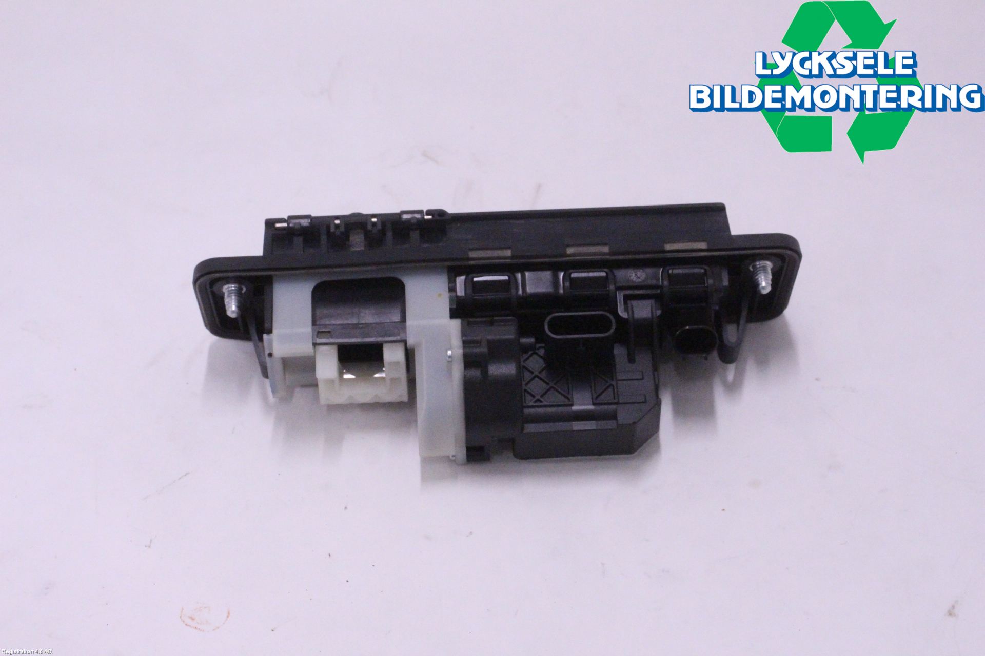 Mercedes-Benz MB E-KLASS (W213) 16-23 Bakluckehandtag