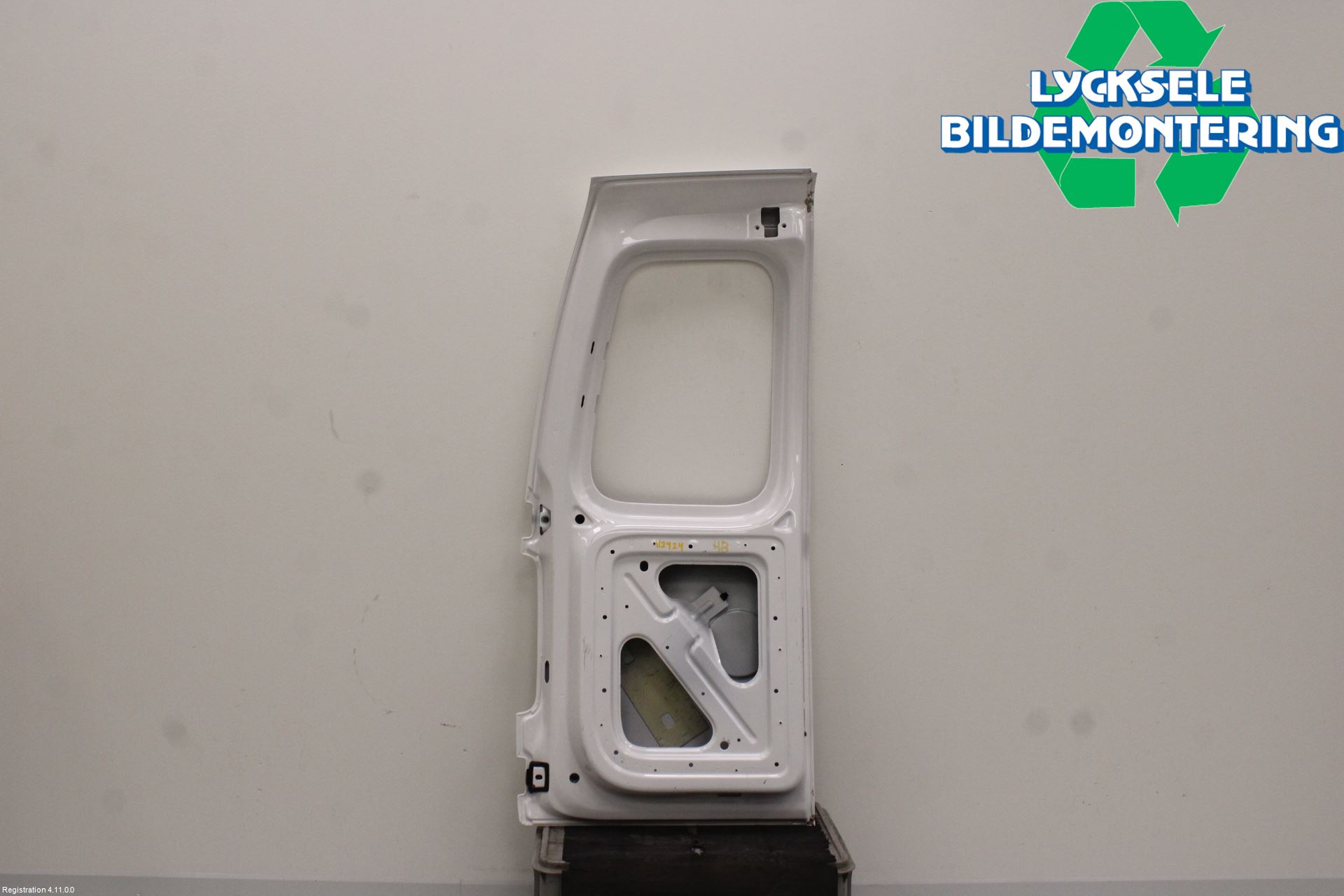 Volkswagen VW CADDY 11-15 Dörr Bak Van-Skåp Höger
