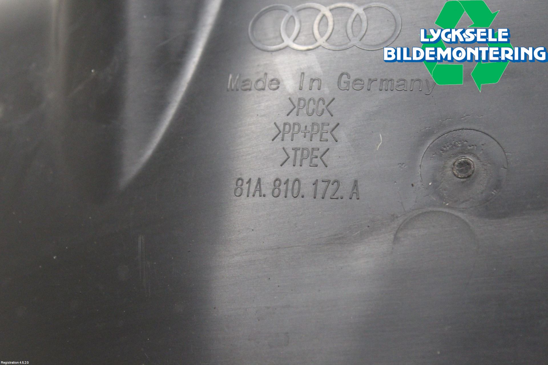 Audi Q2/SQ2 17- Skärm Inner