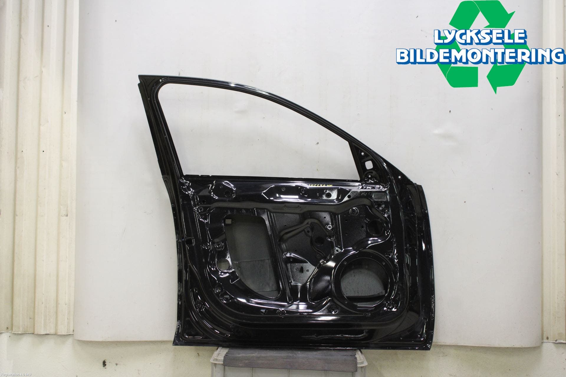 Audi A4 12-15 Dörr Fram Vänster