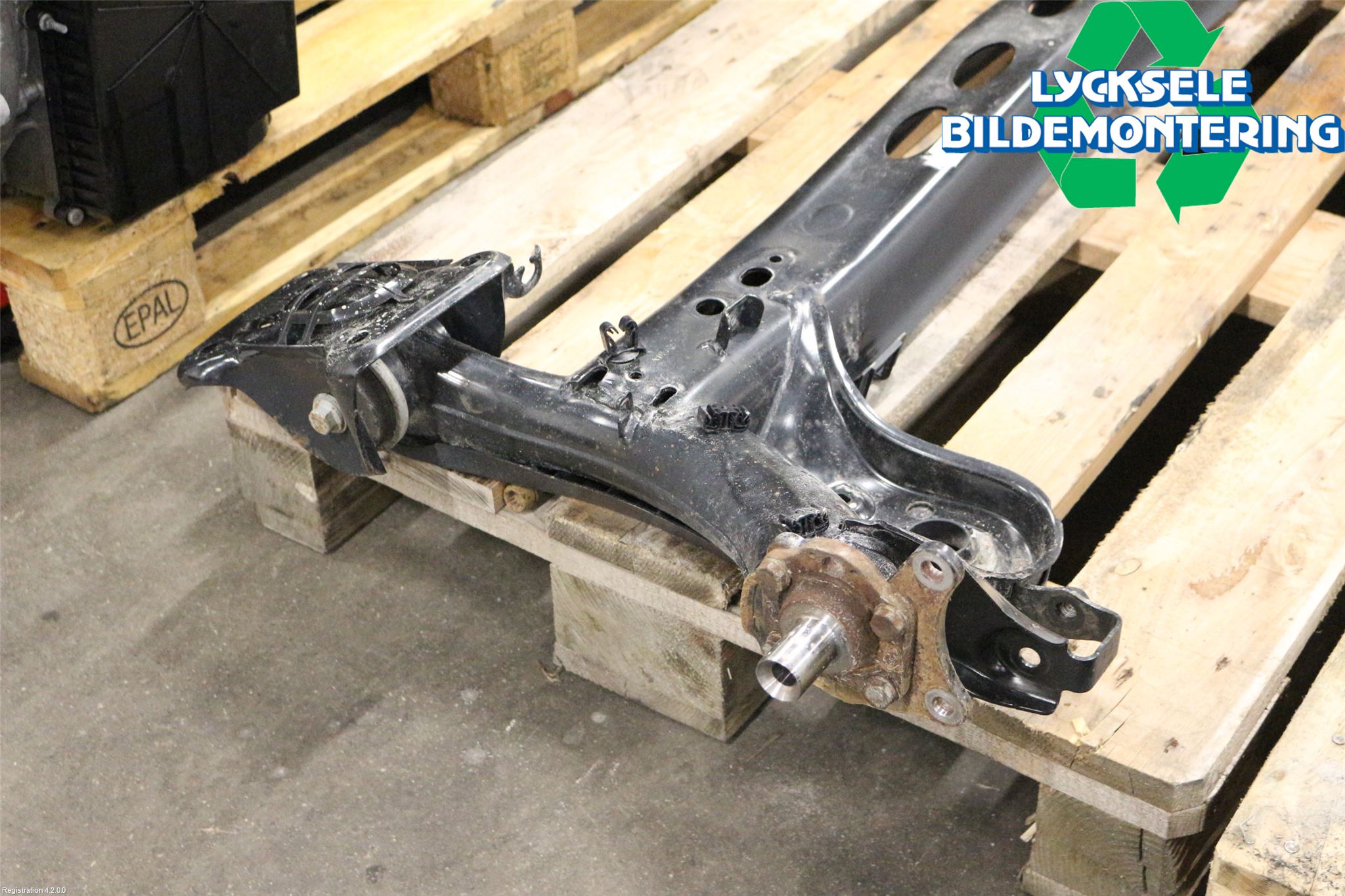 Skoda KAMIQ 20- Bakaxel