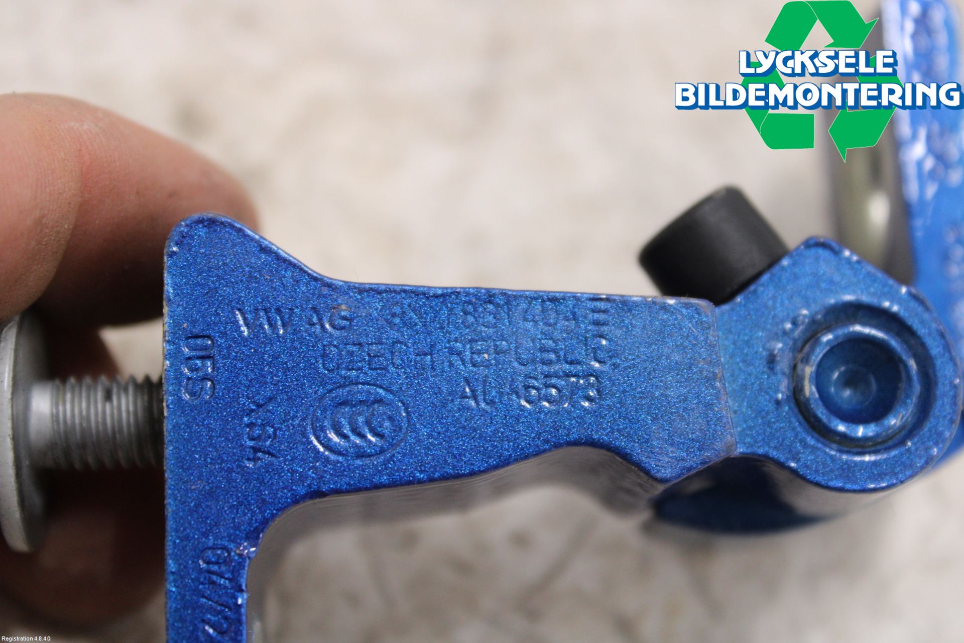 Skoda KAMIQ 20- Dörrgångjärn