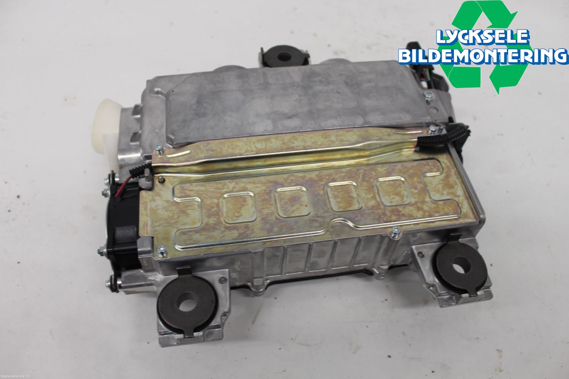 Toyota YARIS CROSS XP21 21- Inverter Hybrid