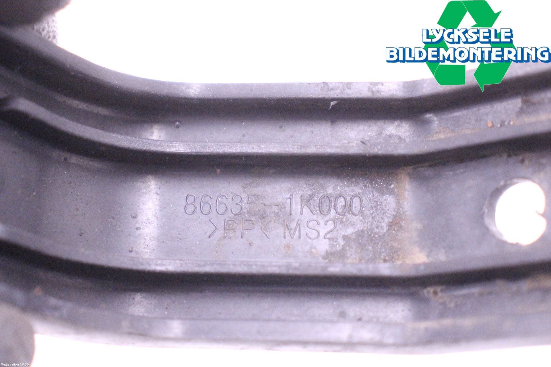 Hyundai ix20 Stötfångarfäste Bak Hö