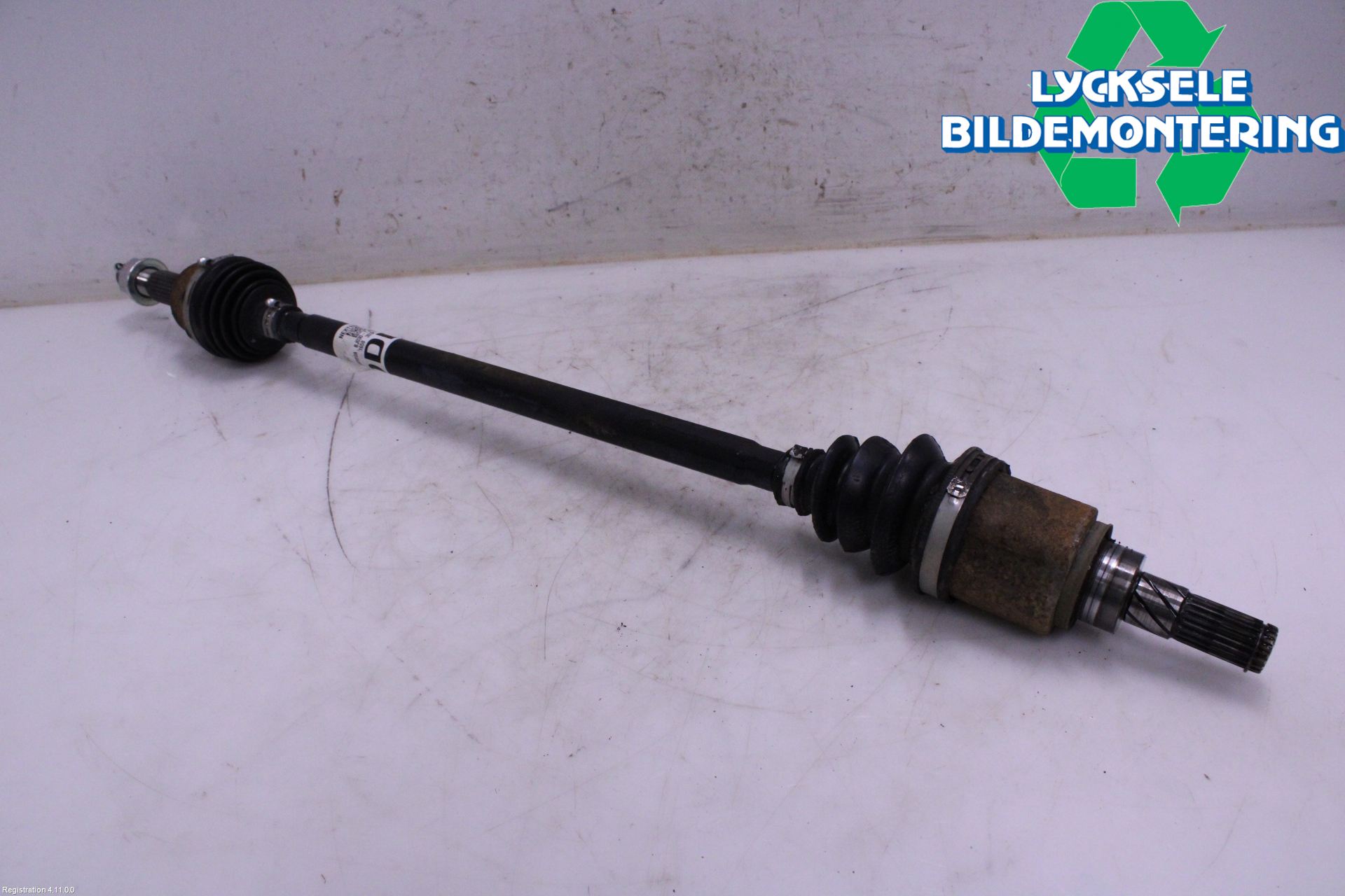 Nissan QASHQAI 21- Drivaxel Bak Höger