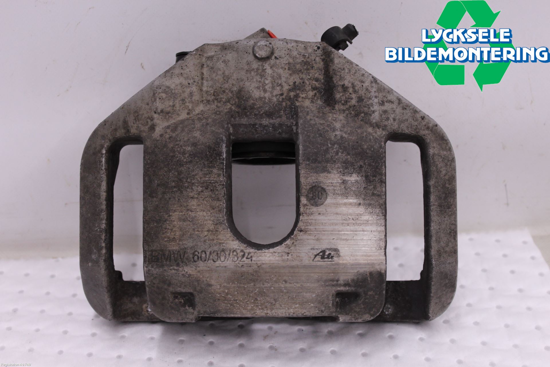 BMW 5 E60/61 Sed/Tou 02-10 Bromsok Fram Höger