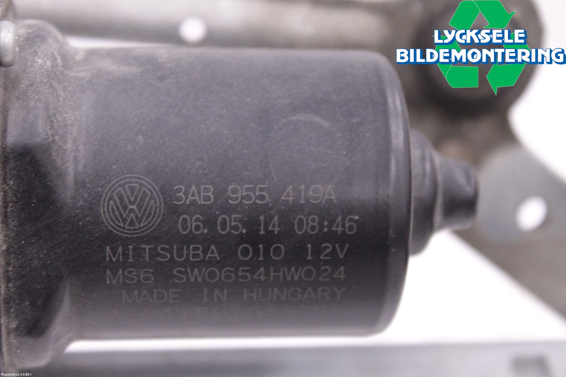 Volkswagen VW PASSAT 11-14 Torkarmotor Vindruta
