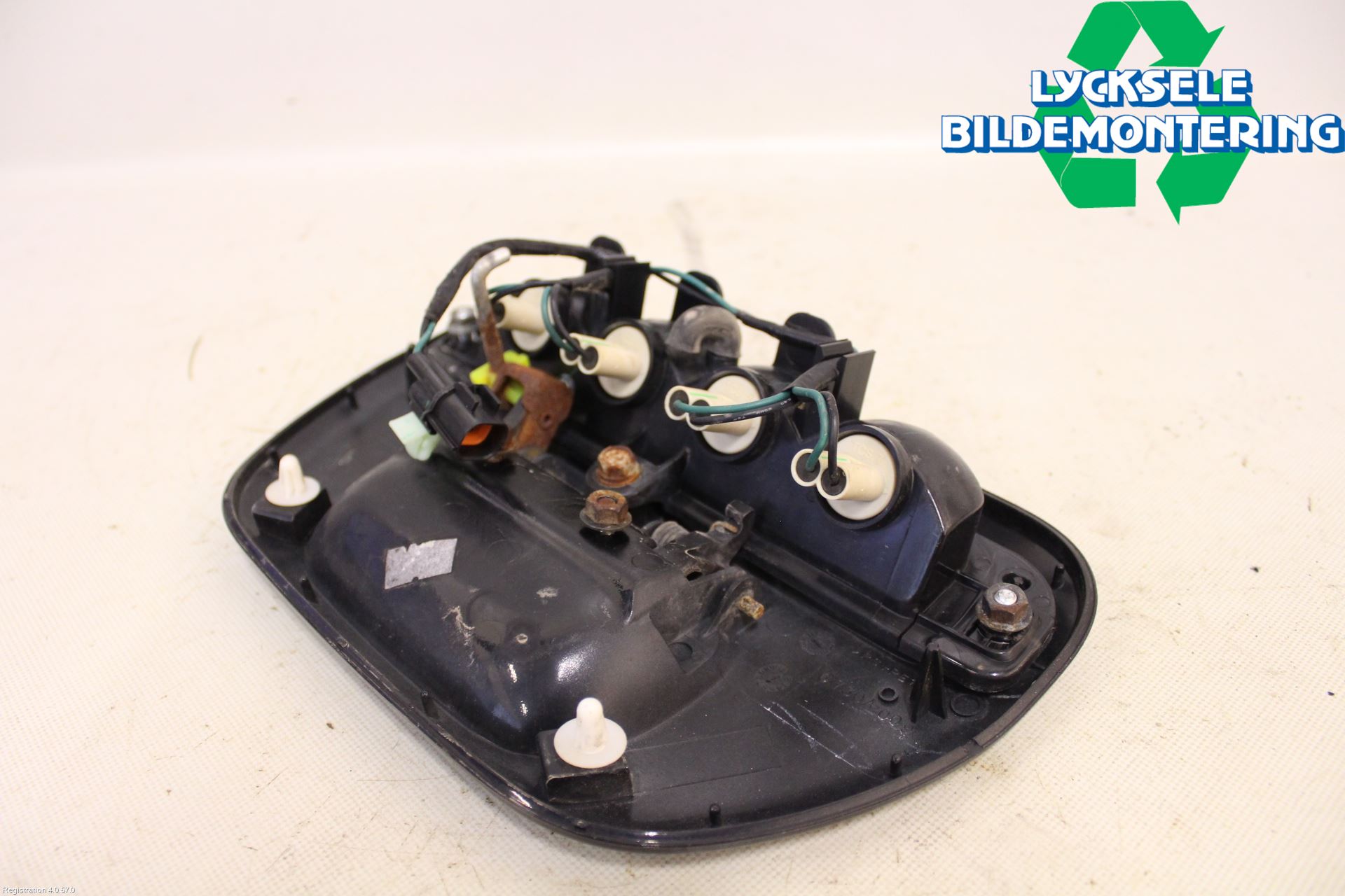Mitsubishi L200 06-15 Bakluckehandtag