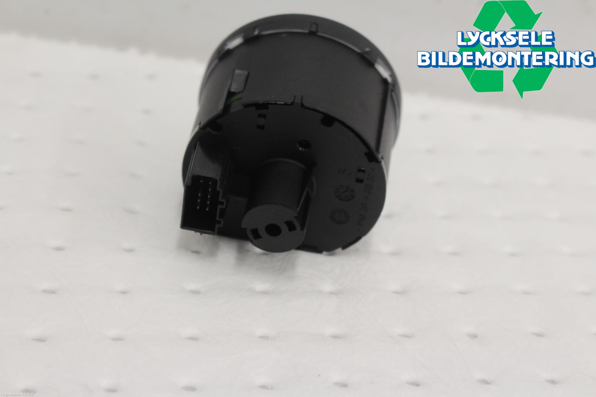 Skoda SUPERB 16-24 Strömställare Ljus