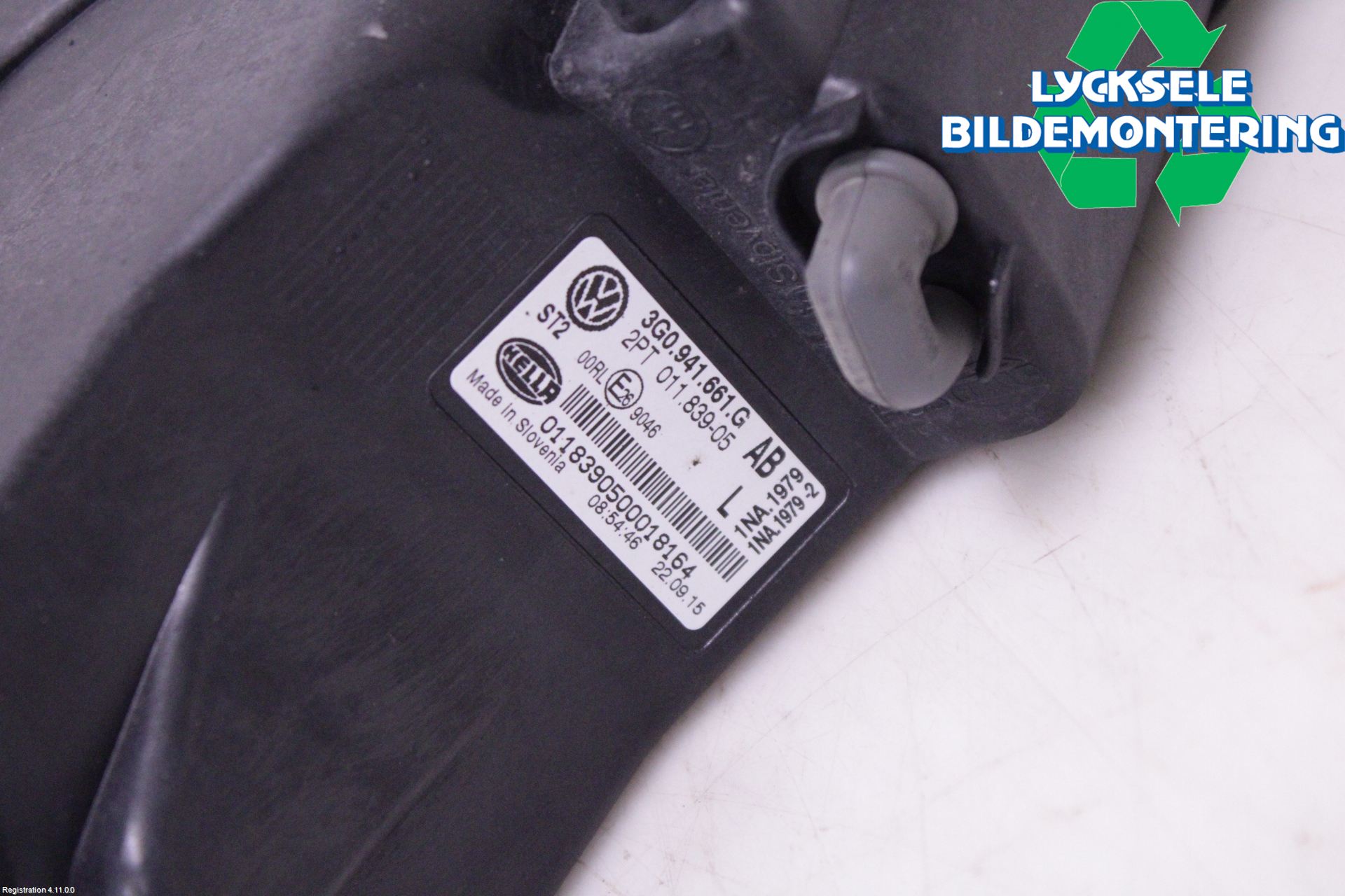 Volkswagen VW PASSAT 15-19 Dimljus-Varselljus Fram