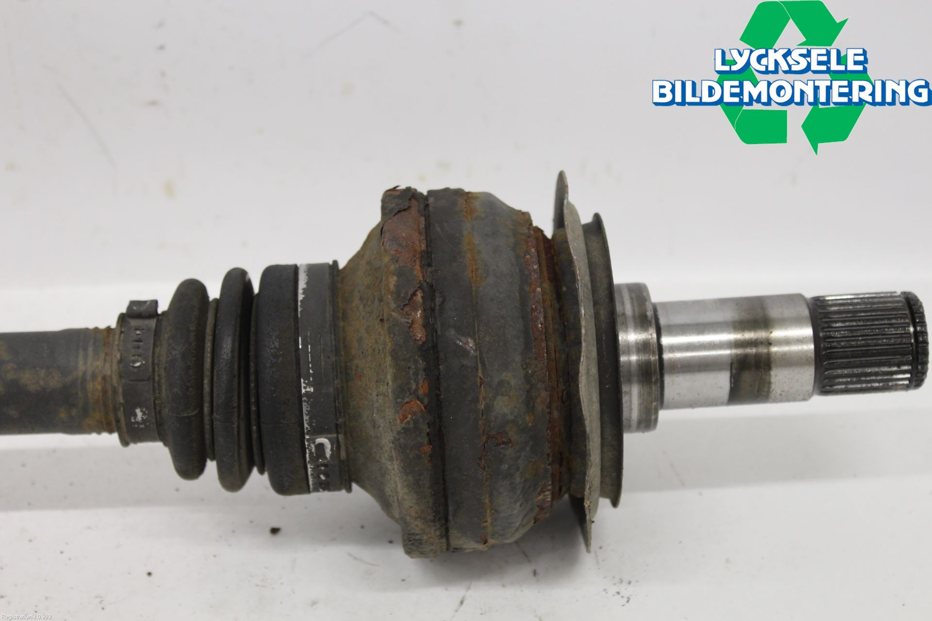 Mercedes-Benz MB CL-KLASS (C216) 07-14 Drivaxel Bak Vänster