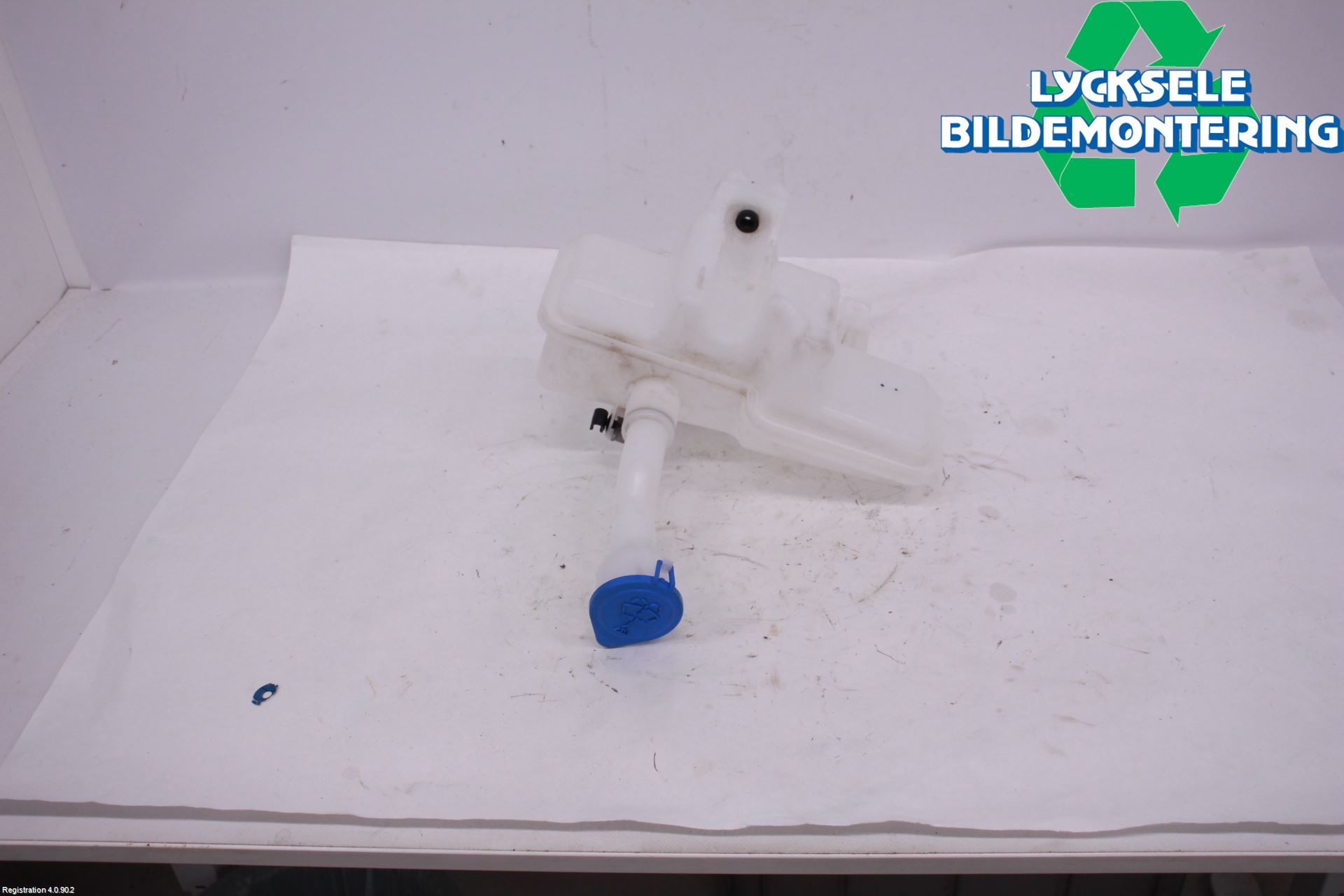 BMW i3 I01 13-22 Spolartank Vindruta