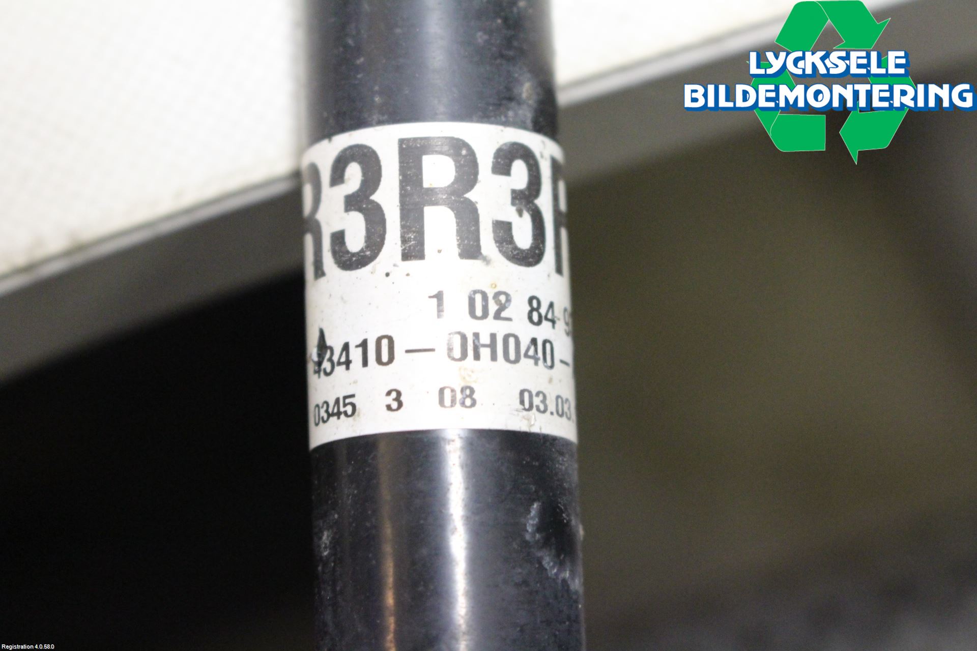 Toyota AYGO 15-21 Drivaxel Fram Höger