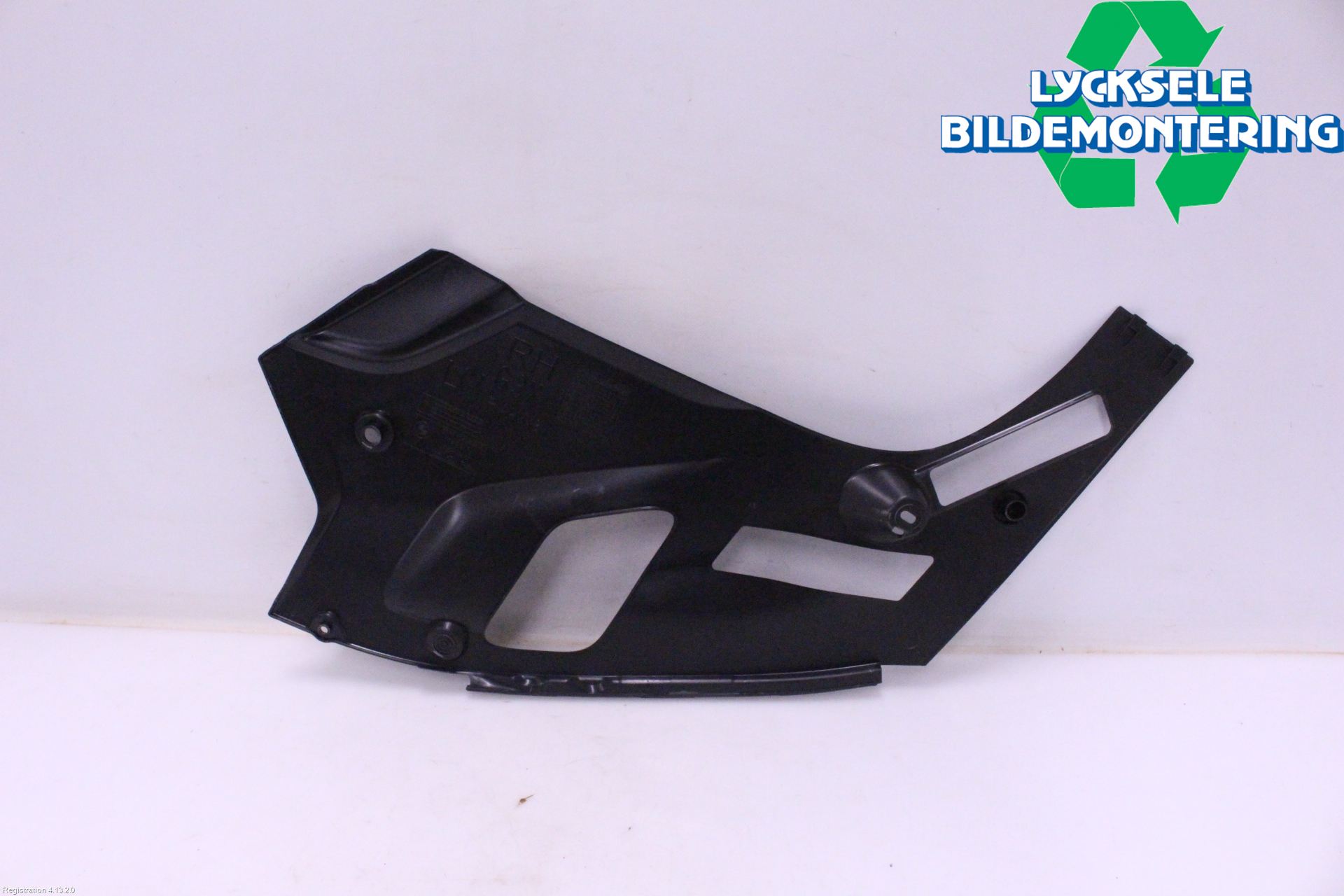 BMW 5 G30/G31/F90 17-23 Täckplast Front