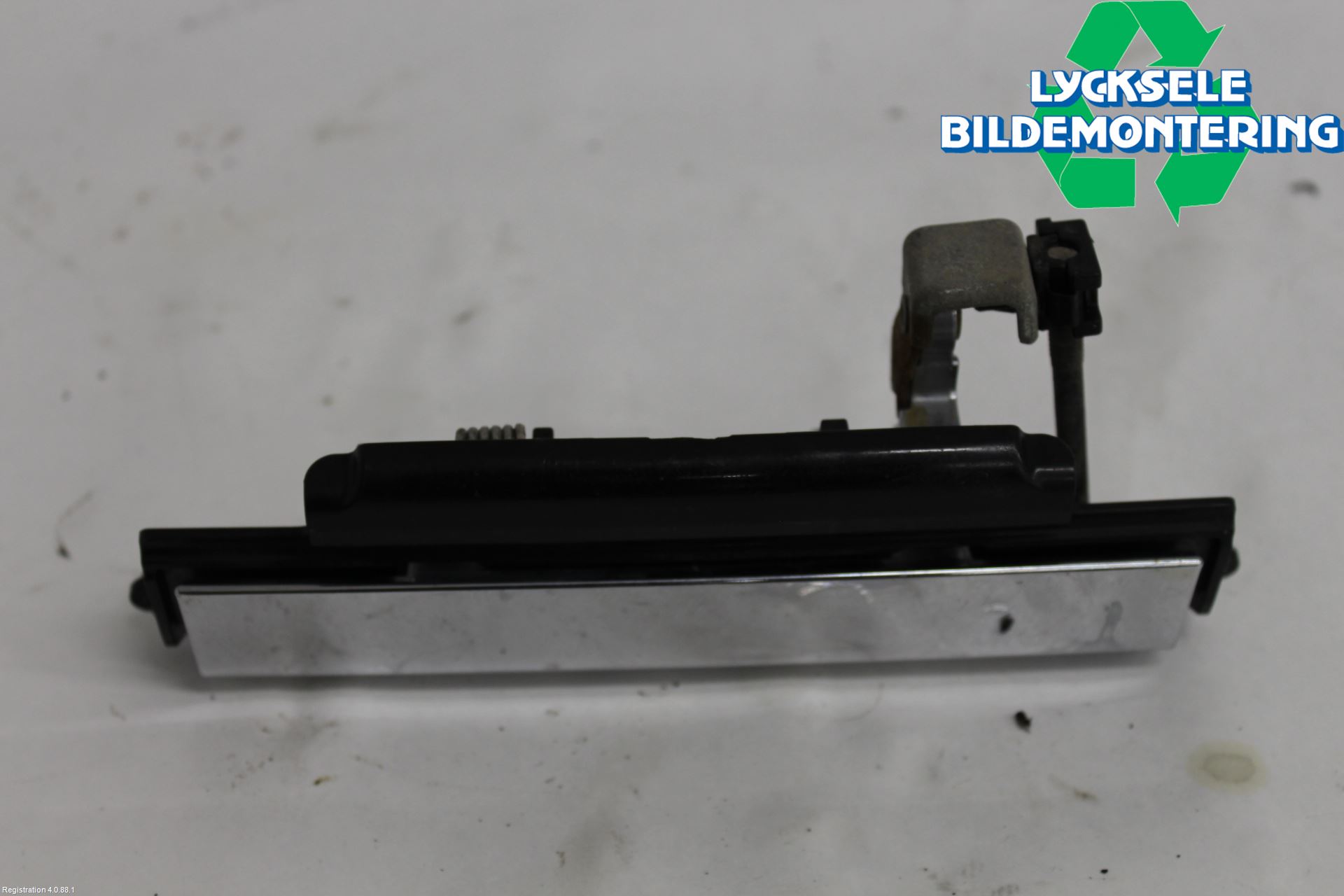 Mitsubishi L200 16-23 Bakluckehandtag
