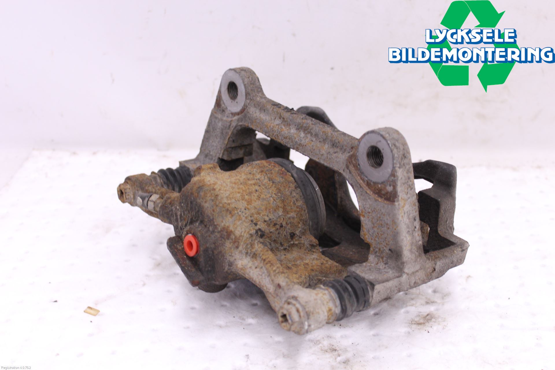 Volkswagen VW PASSAT 15-19 Bromsok Fram Höger