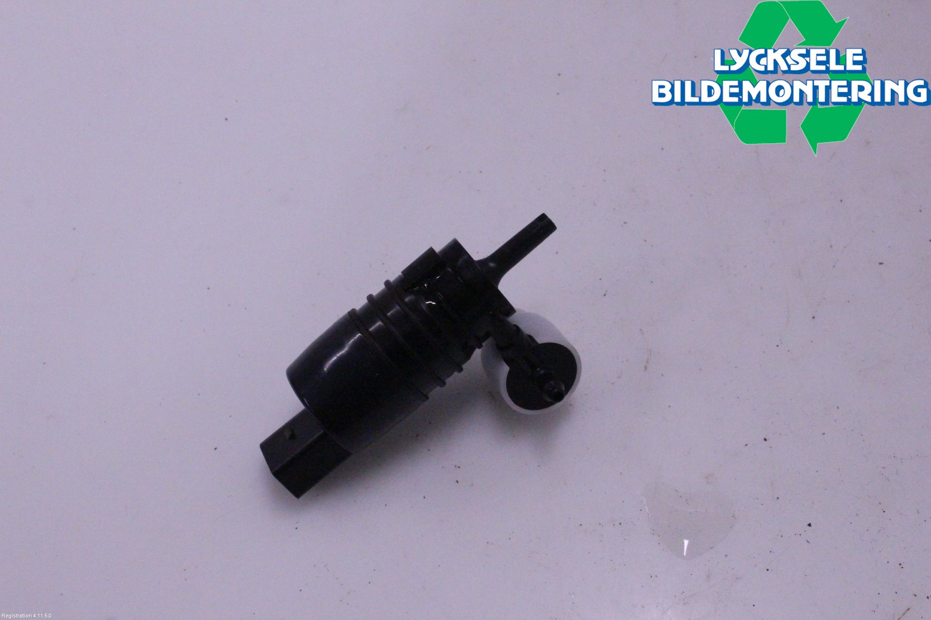 BMW 5 G30/G31/F90 17-23 Spolarpump Vindruta