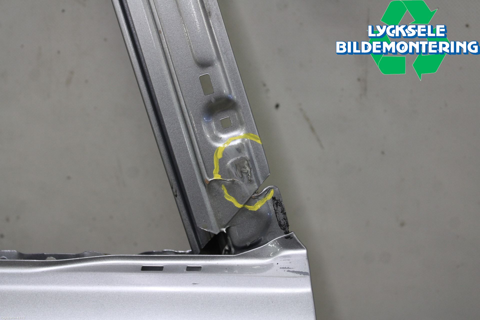 Subaru OUTBACK 10-15 Dörr Bak Vänster