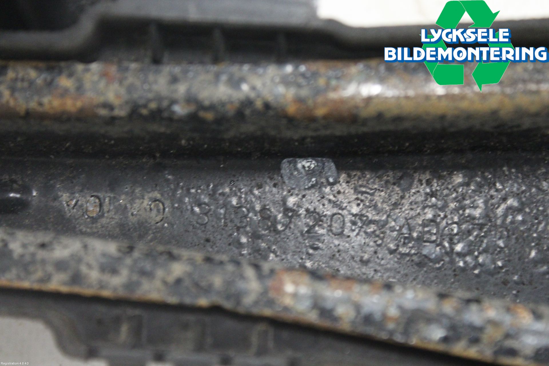 Volvo V90 17->> Bärarm Bak Höger