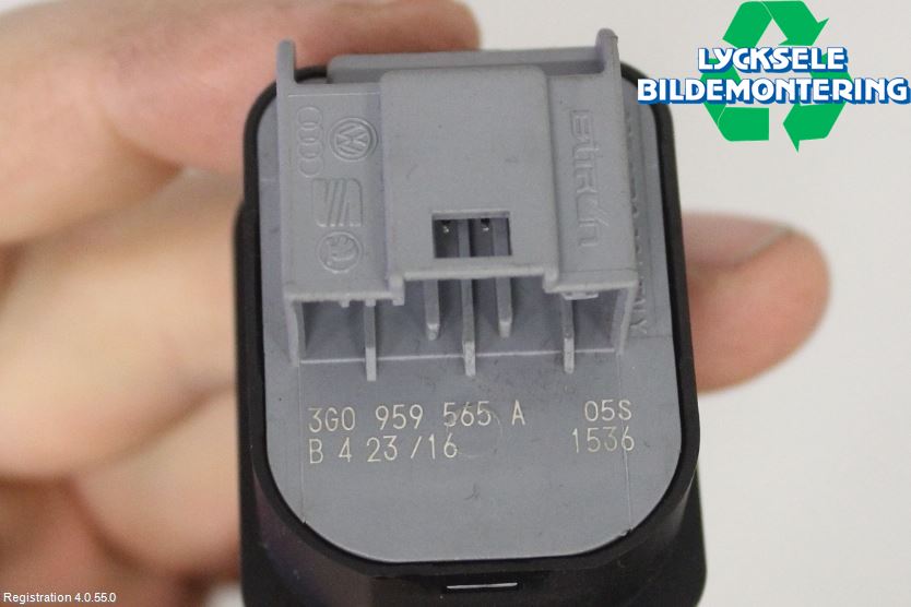 Volkswagen VW PASSAT 15-19 Strömställare Spegel