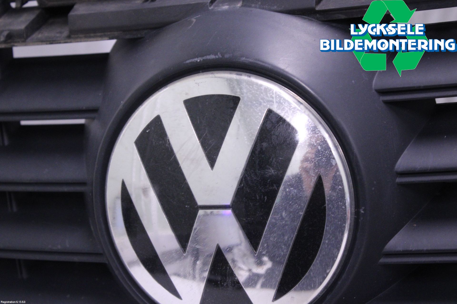 Volkswagen VW PASSAT 05-11 Grill Komp